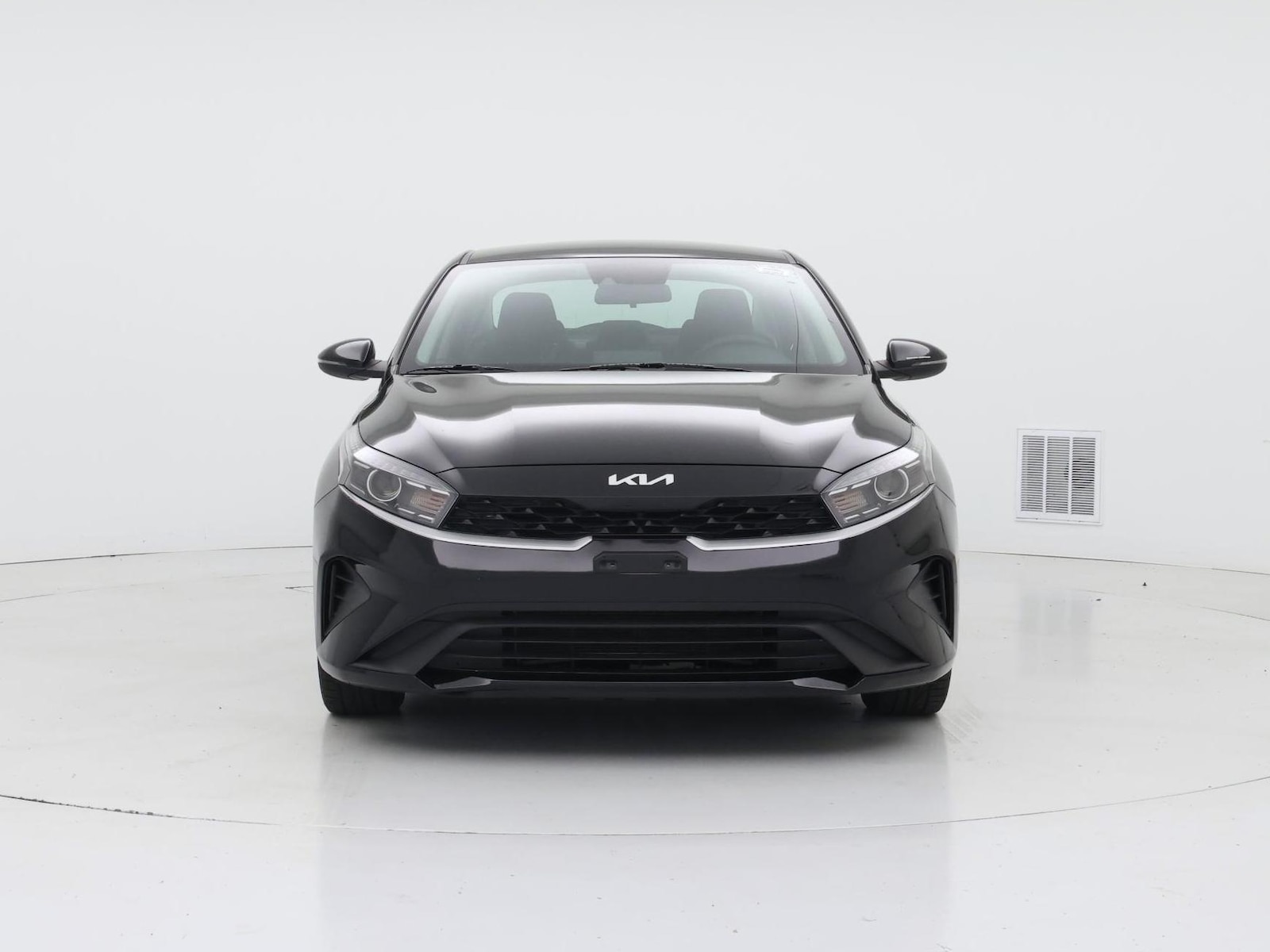 2023 Kia Forte LXS - Photo 6