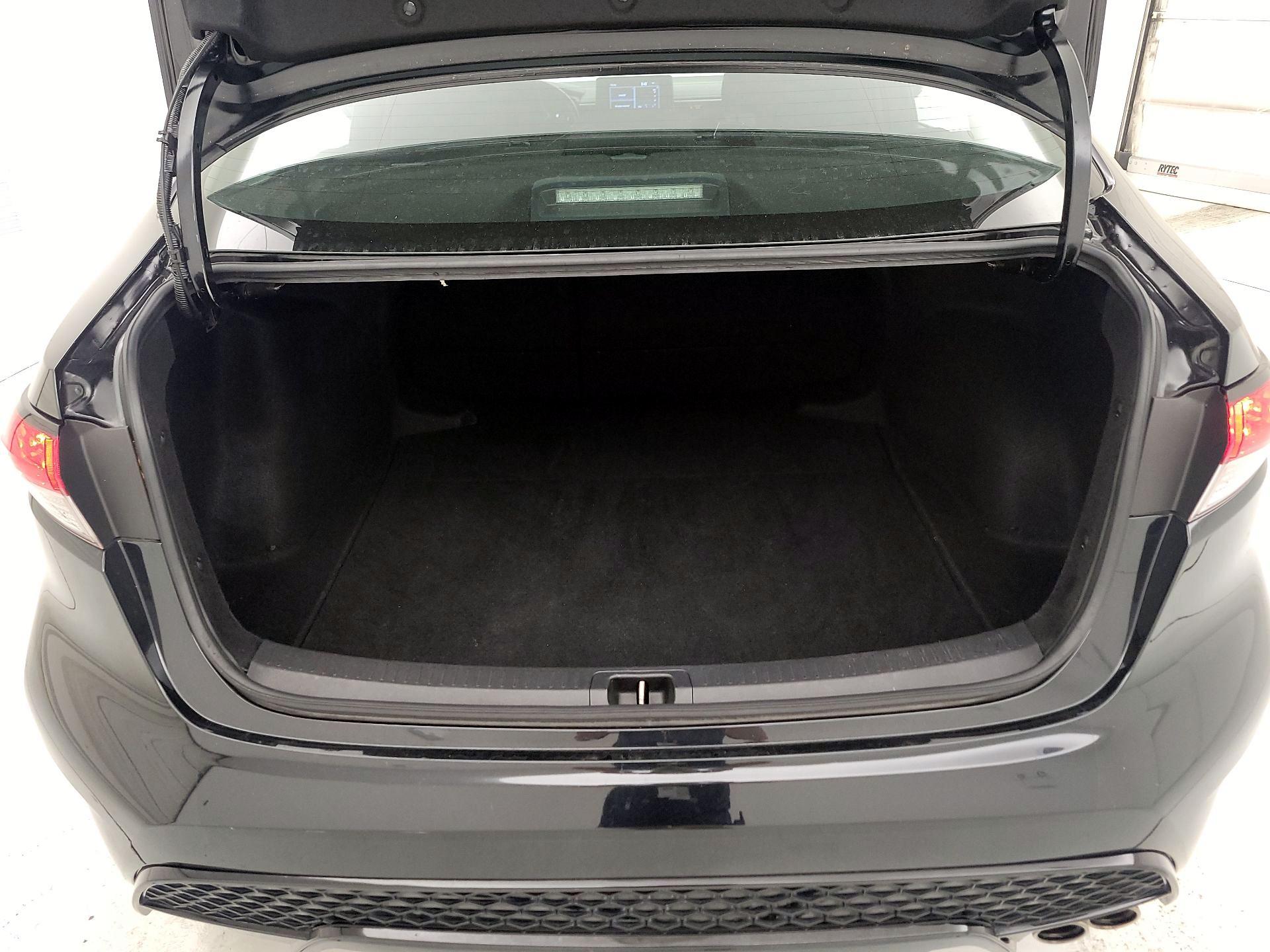 Thumbnail: 2022 Toyota Corolla - 20