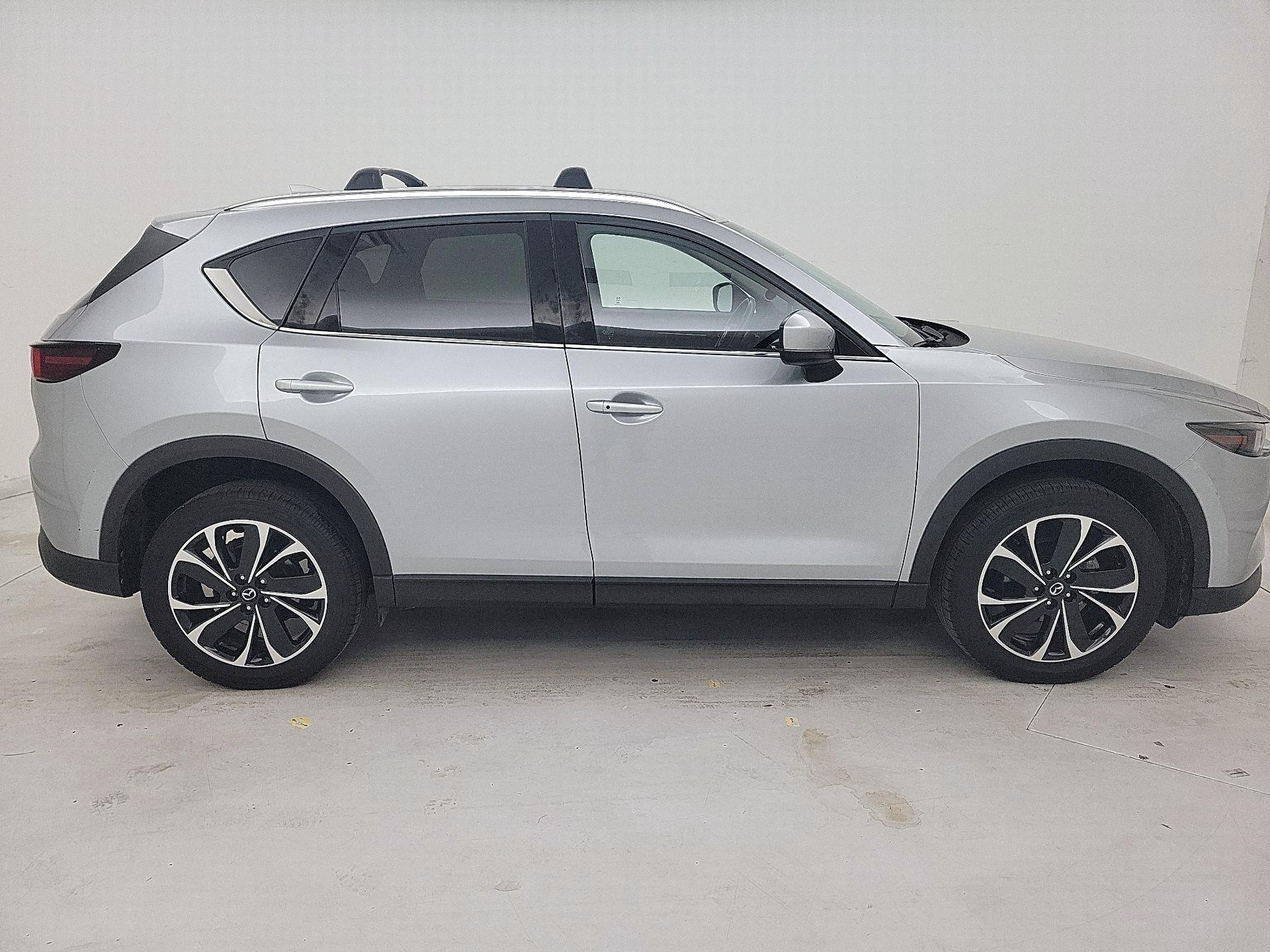 Thumbnail: 2023 Mazda CX-5 - 4