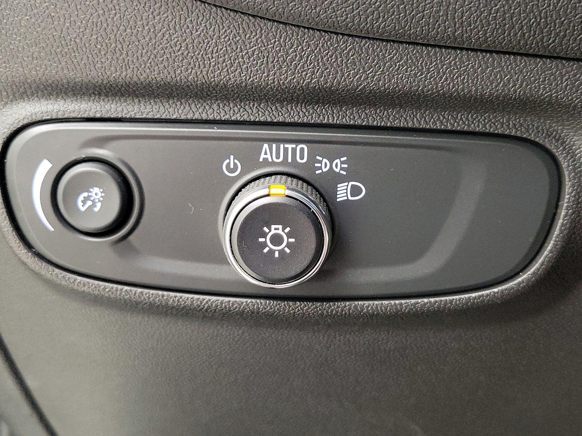 Thumbnail: 2024 Chevrolet Equinox - 13