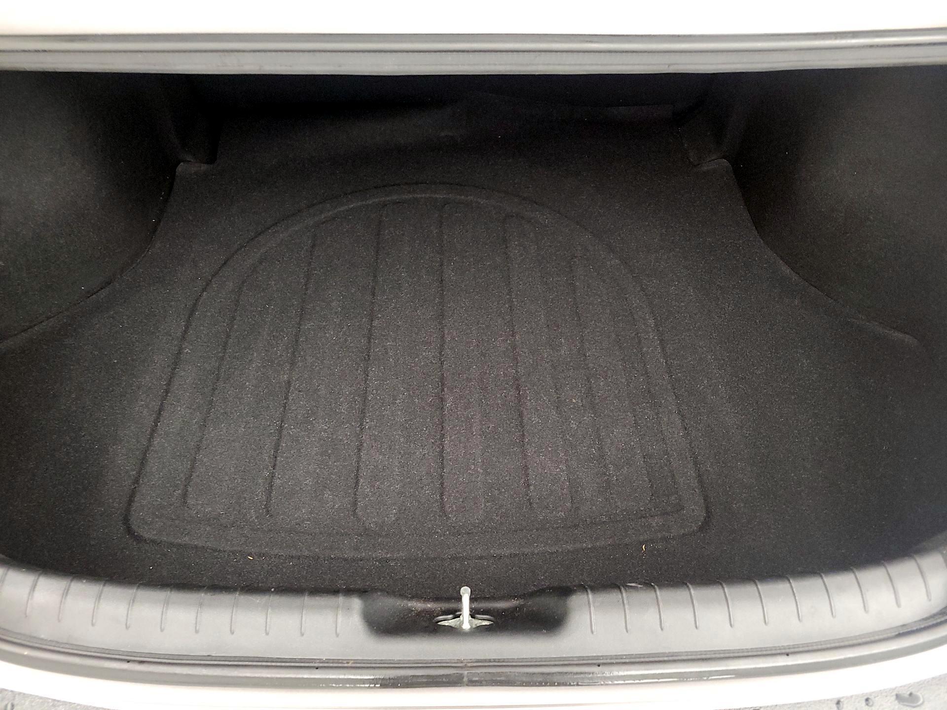 Thumbnail: 2022 Hyundai Elantra - 20