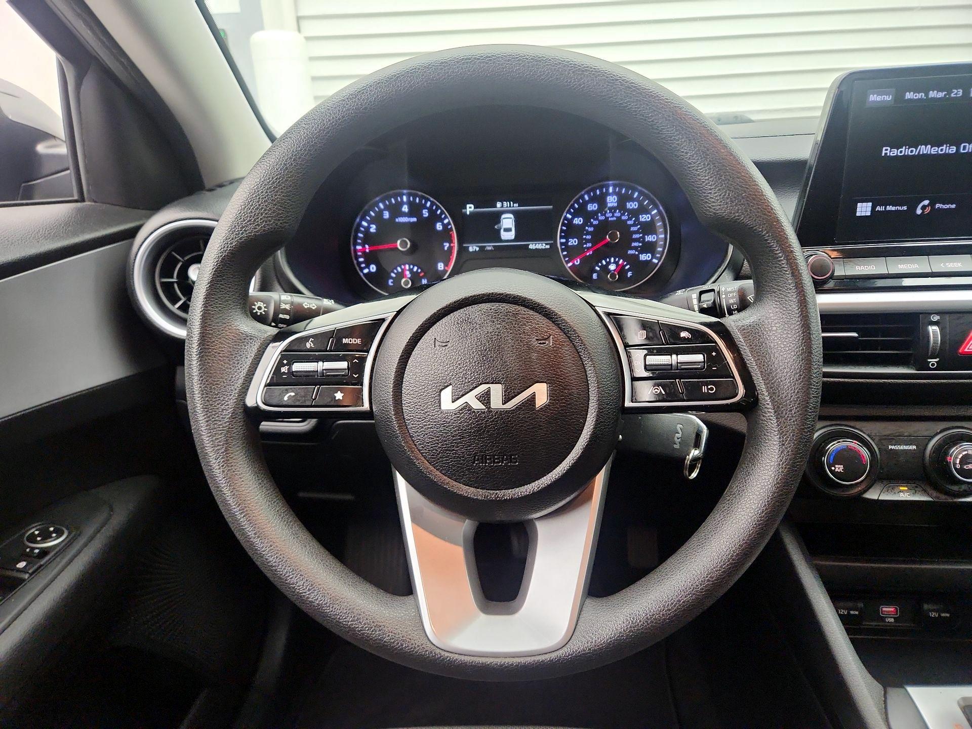 Thumbnail: 2023 Kia Forte - 10