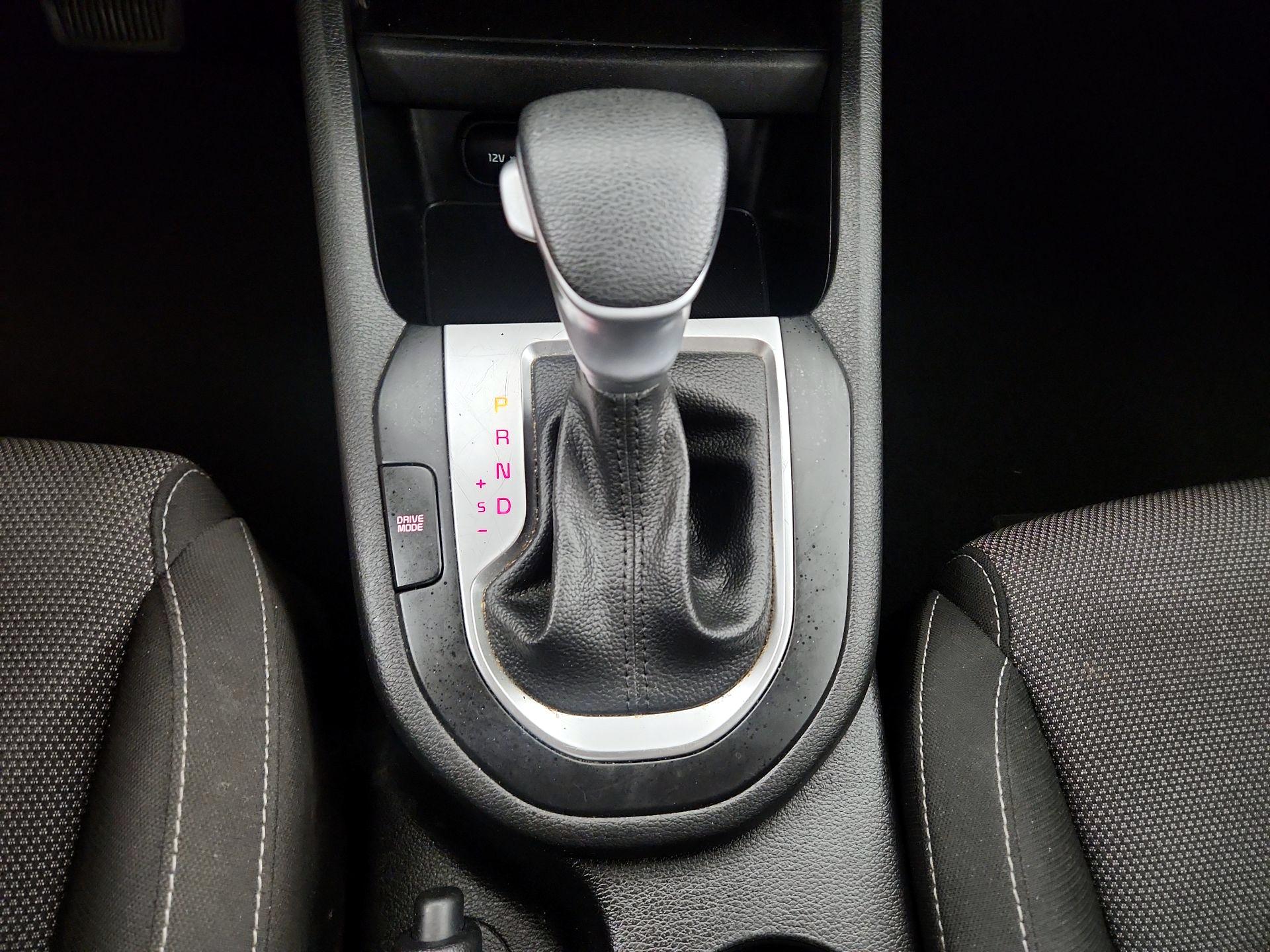 Thumbnail: 2023 Kia Forte - 17