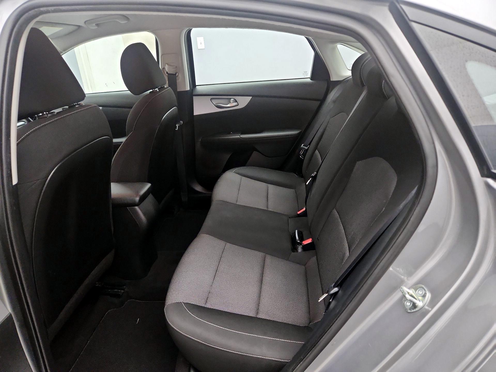 Thumbnail: 2023 Kia Forte - 19