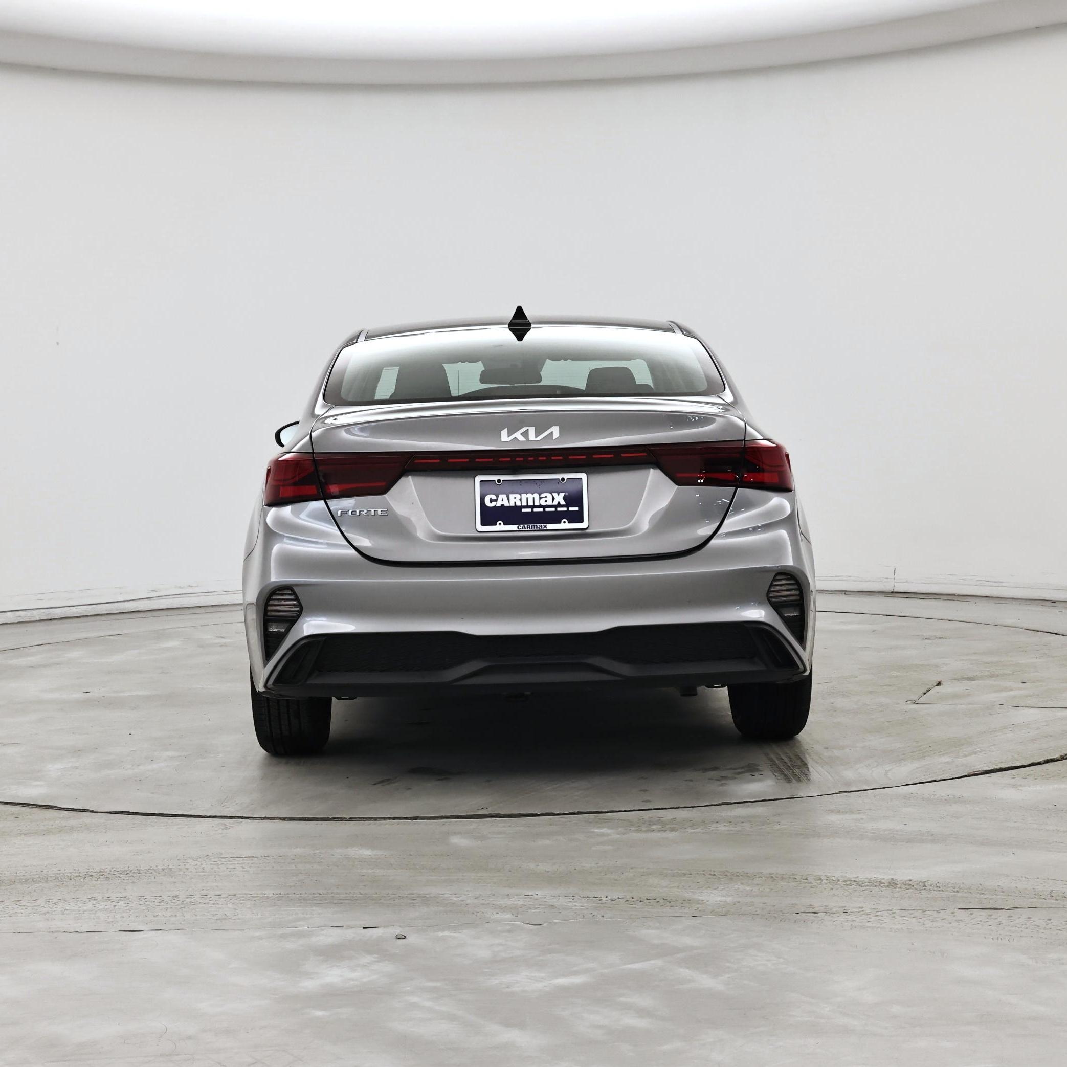 Thumbnail: 2023 Kia Forte - 6