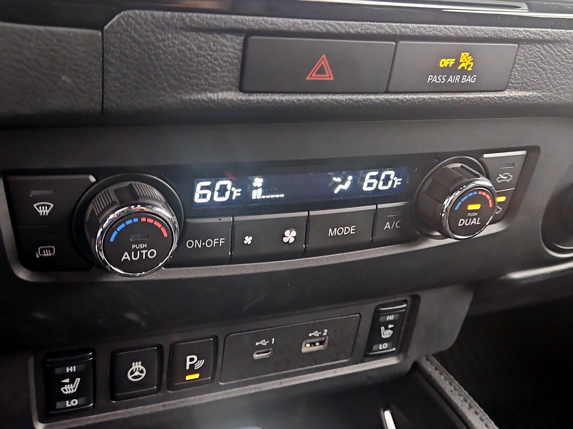 Thumbnail: 2022 Nissan Frontier - 17