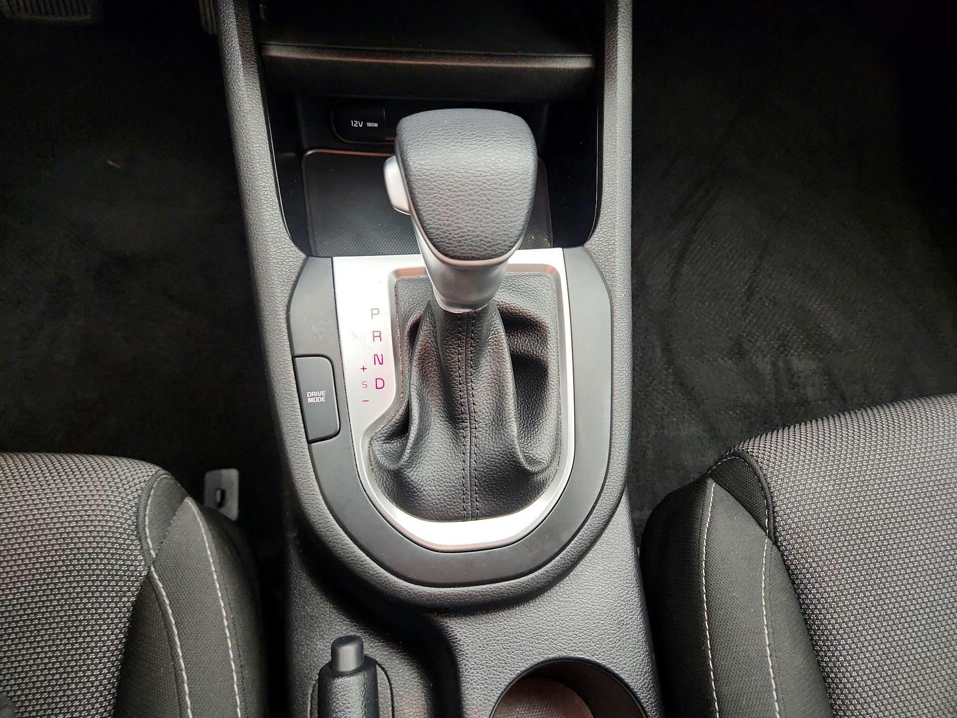 Thumbnail: 2023 Kia Forte - 17