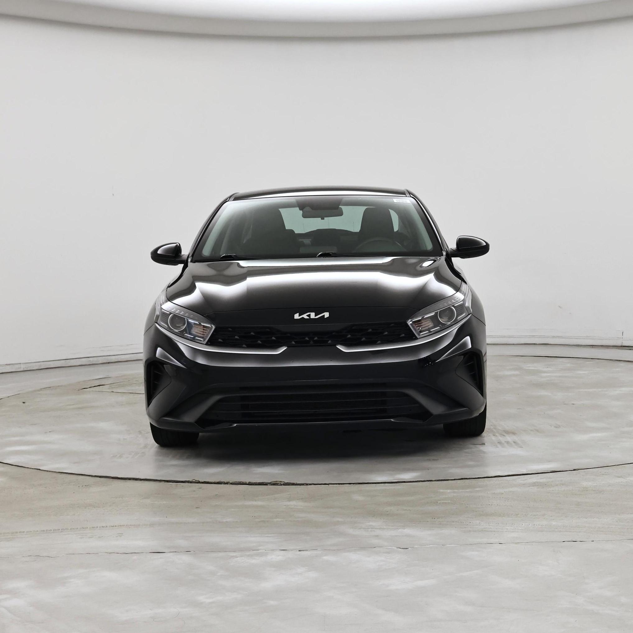 Thumbnail: 2023 Kia Forte - 5