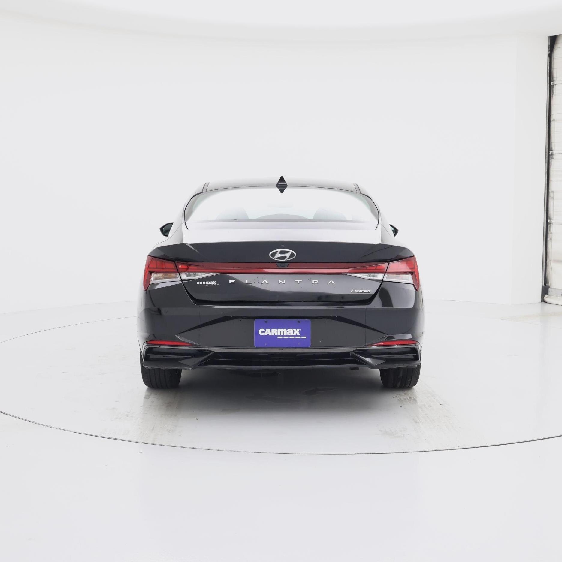 Thumbnail: 2022 Hyundai Elantra - 6