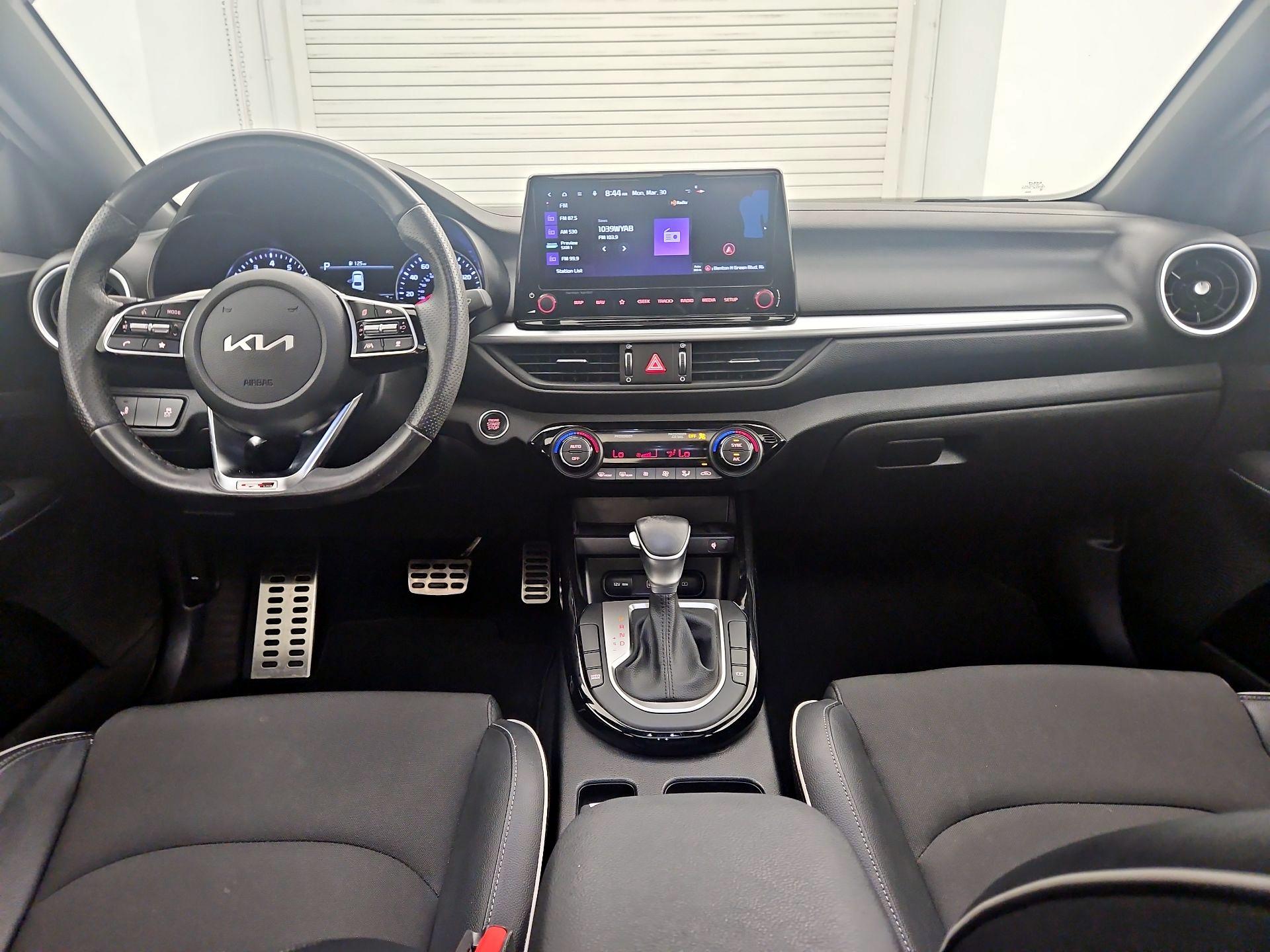 Thumbnail: 2023 Kia Forte - 9