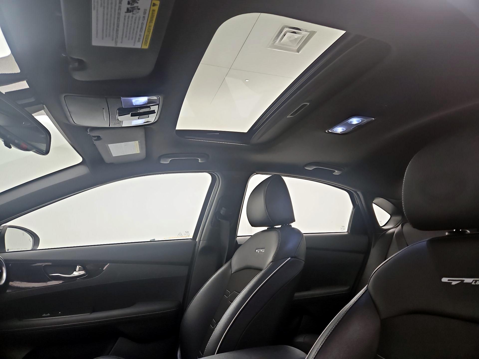 Thumbnail: 2023 Kia Forte - 20