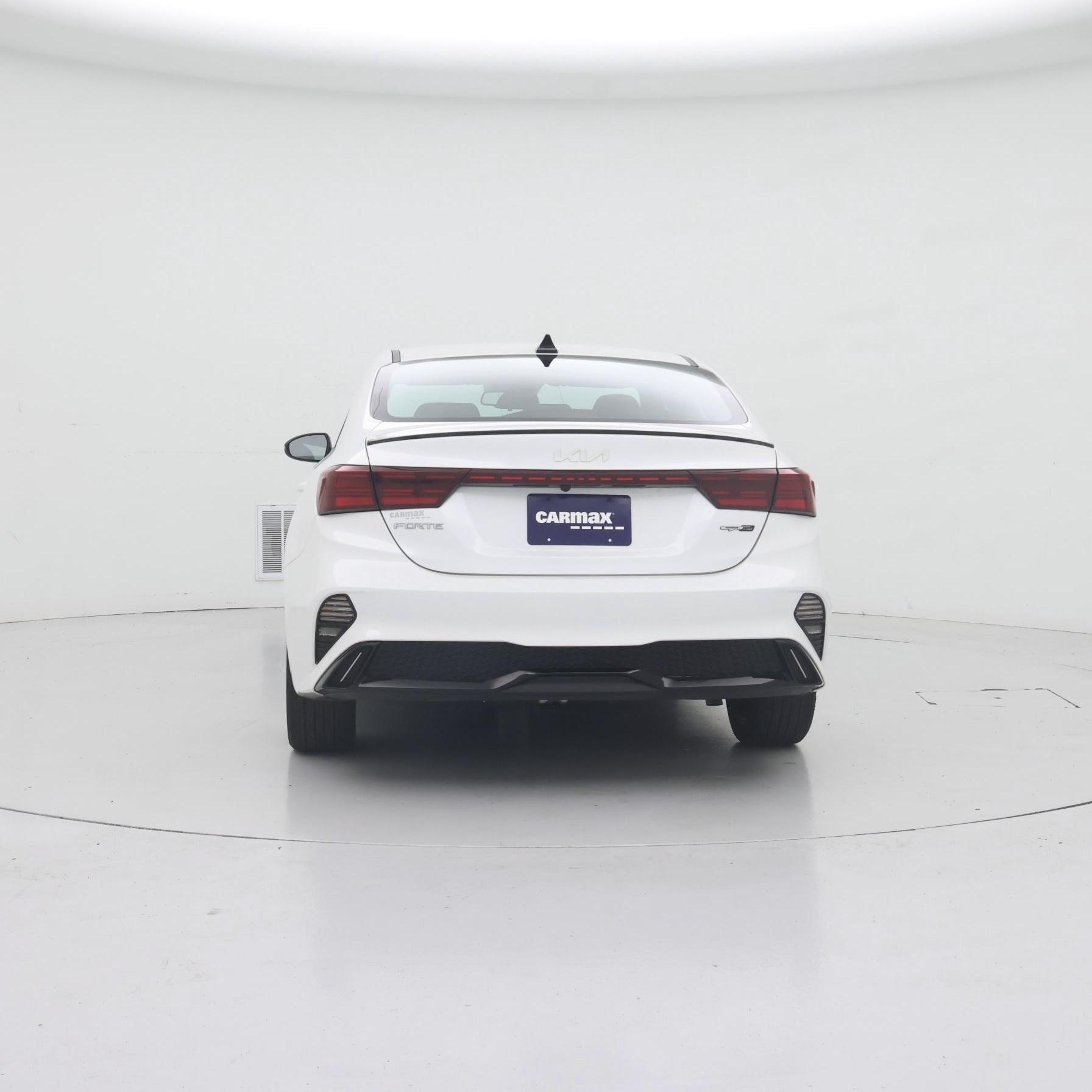 Thumbnail: 2023 Kia Forte - 6