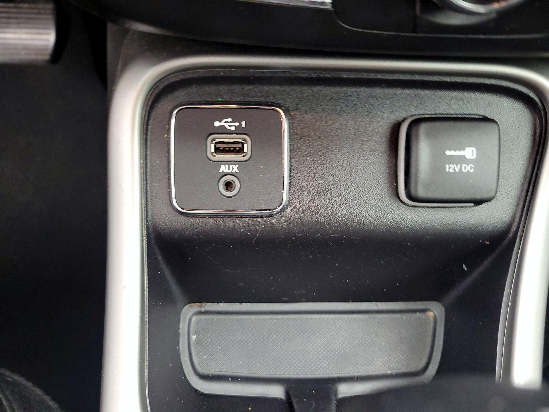 Thumbnail: 2021 Jeep Compass - 18