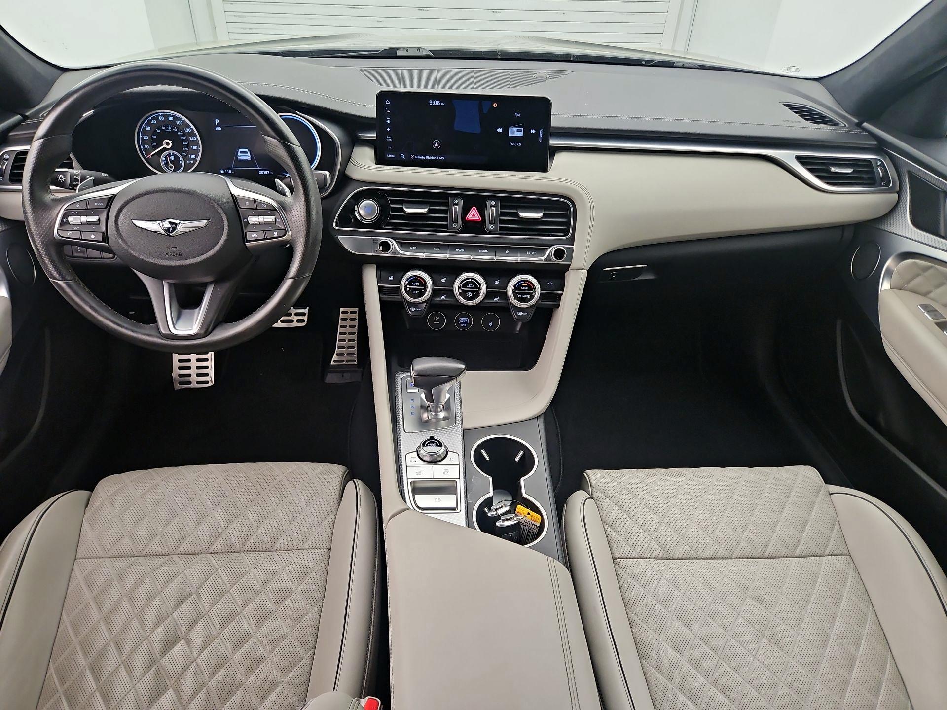 Thumbnail: 2023 Genesis G70 - 9