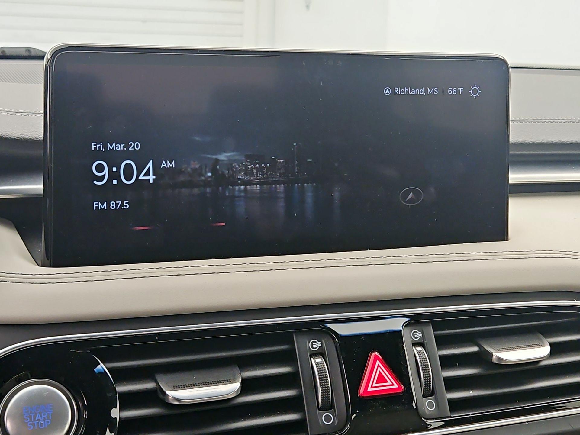 Thumbnail: 2023 Genesis G70 - 16