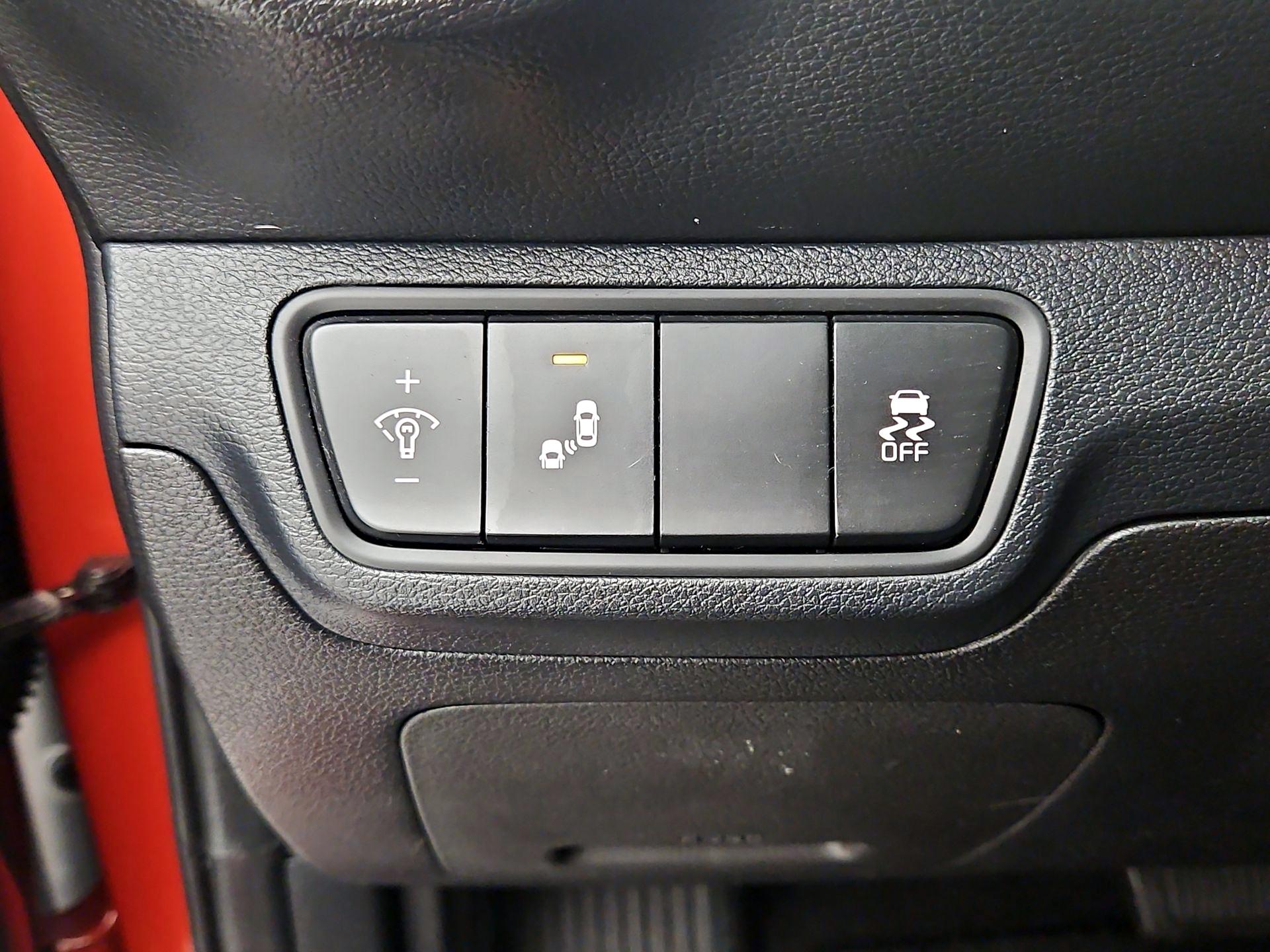 Thumbnail: 2023 Kia Forte - 13