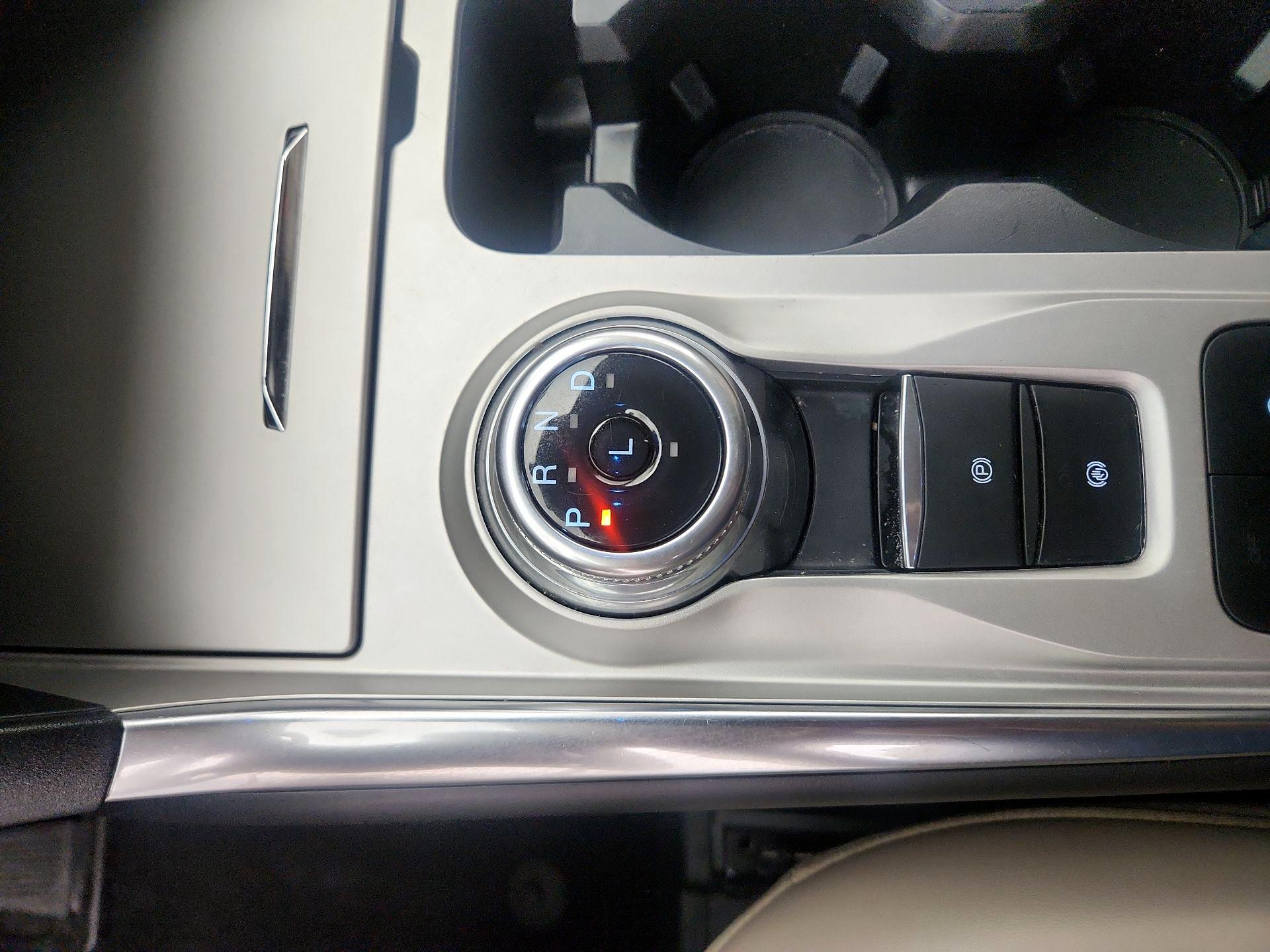 Thumbnail: 2024 Ford Explorer - 17