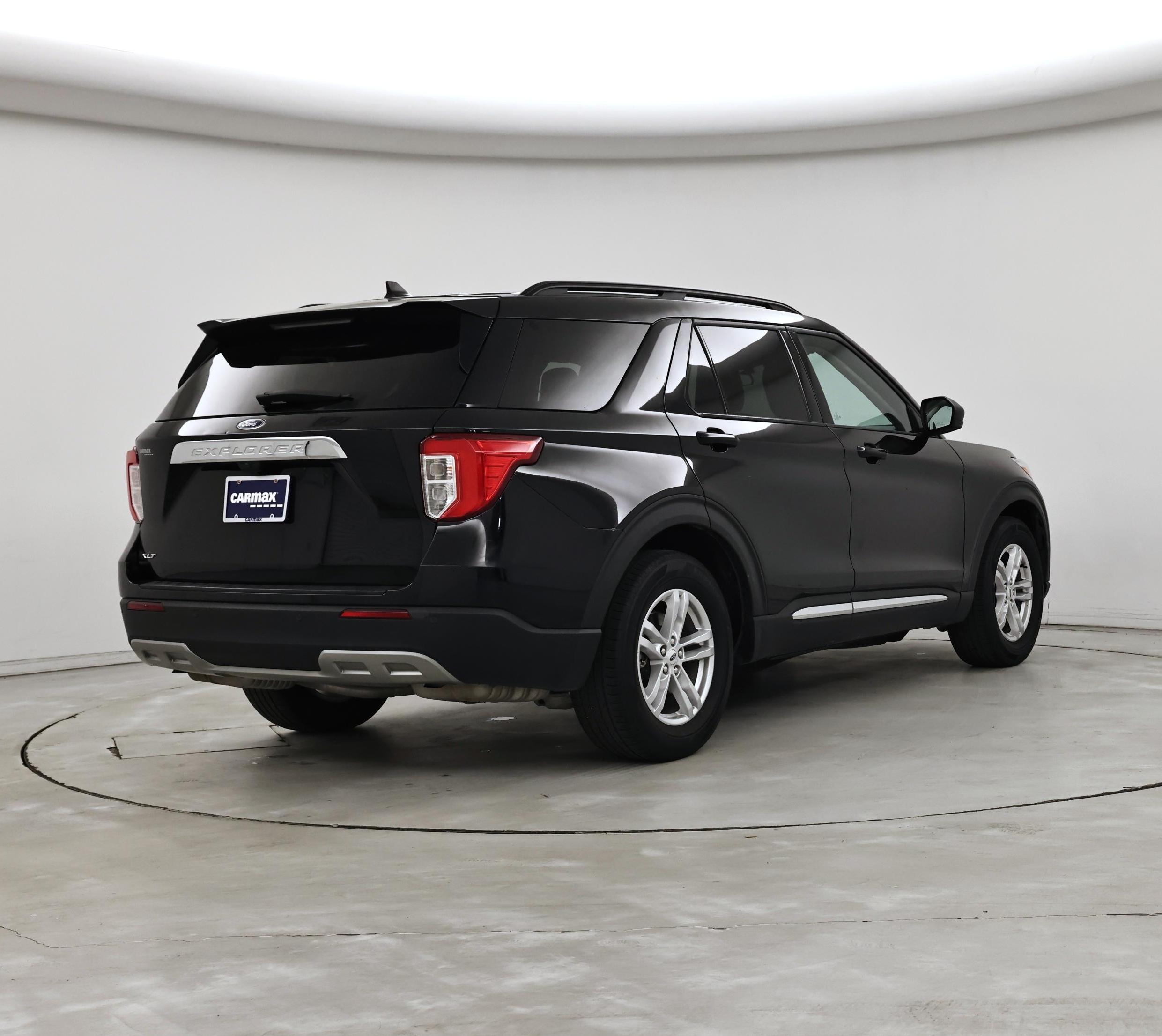 Thumbnail: 2024 Ford Explorer - 8