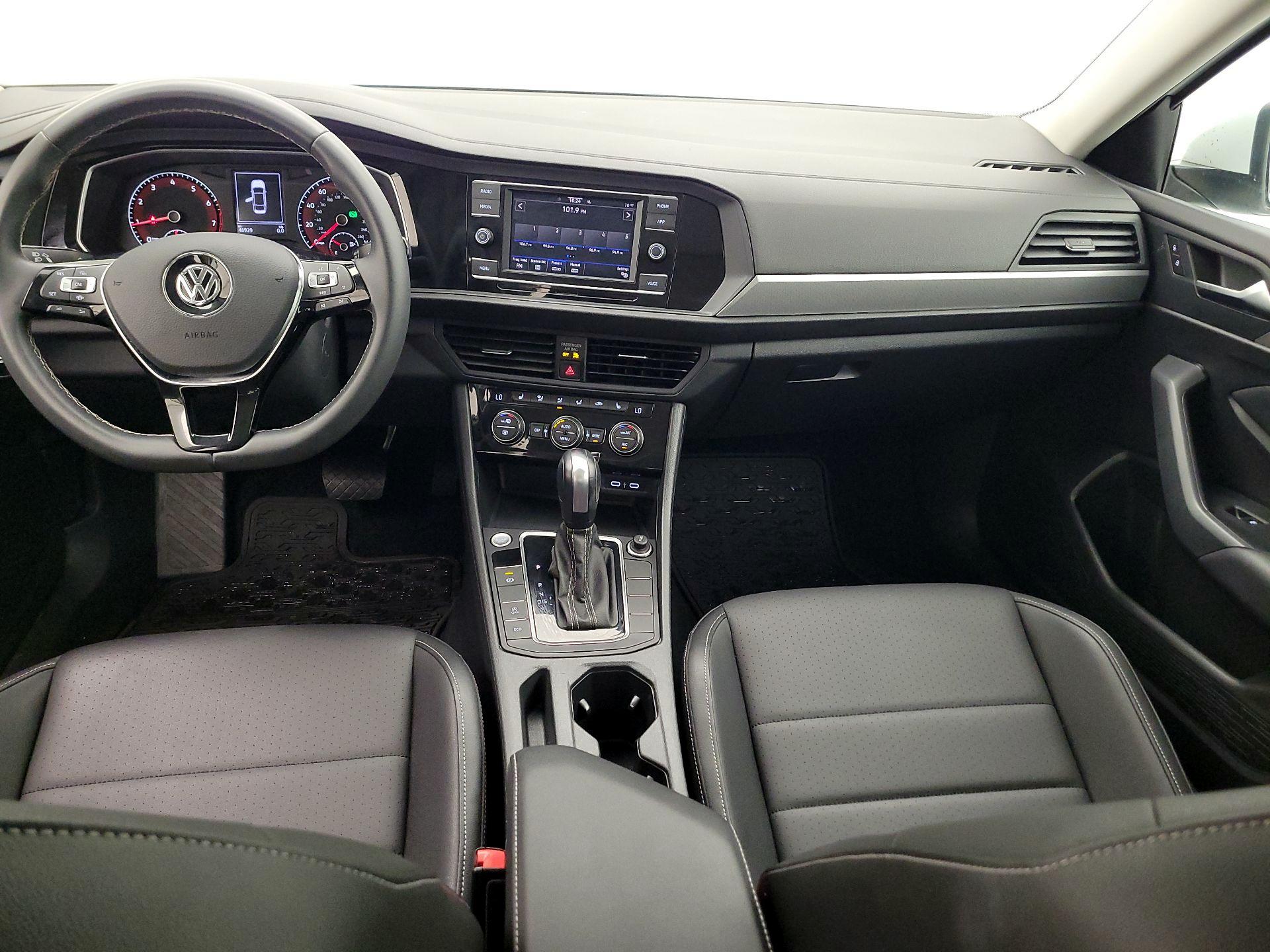 Thumbnail: 2021 Volkswagen Jetta - 9