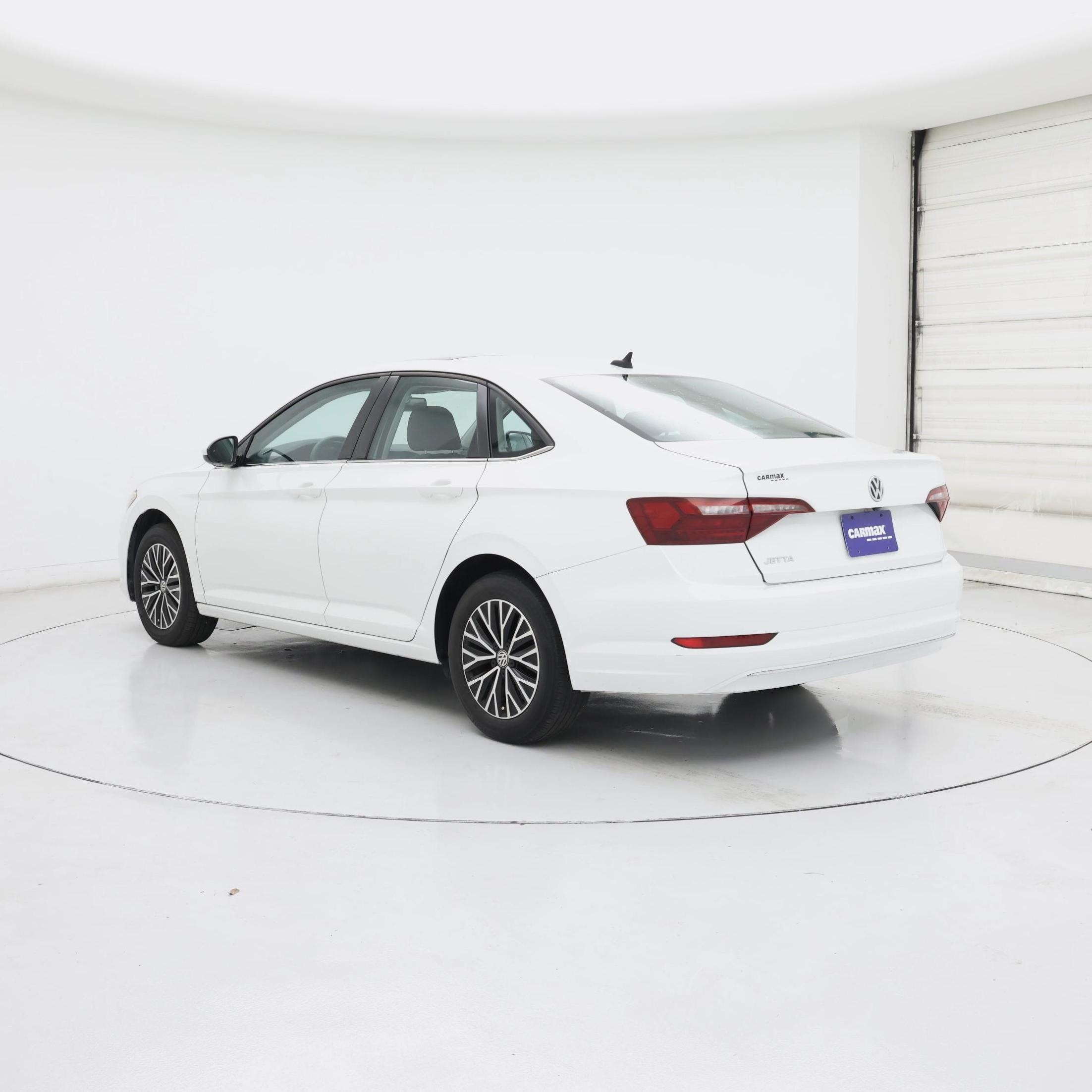 Thumbnail: 2021 Volkswagen Jetta - 2