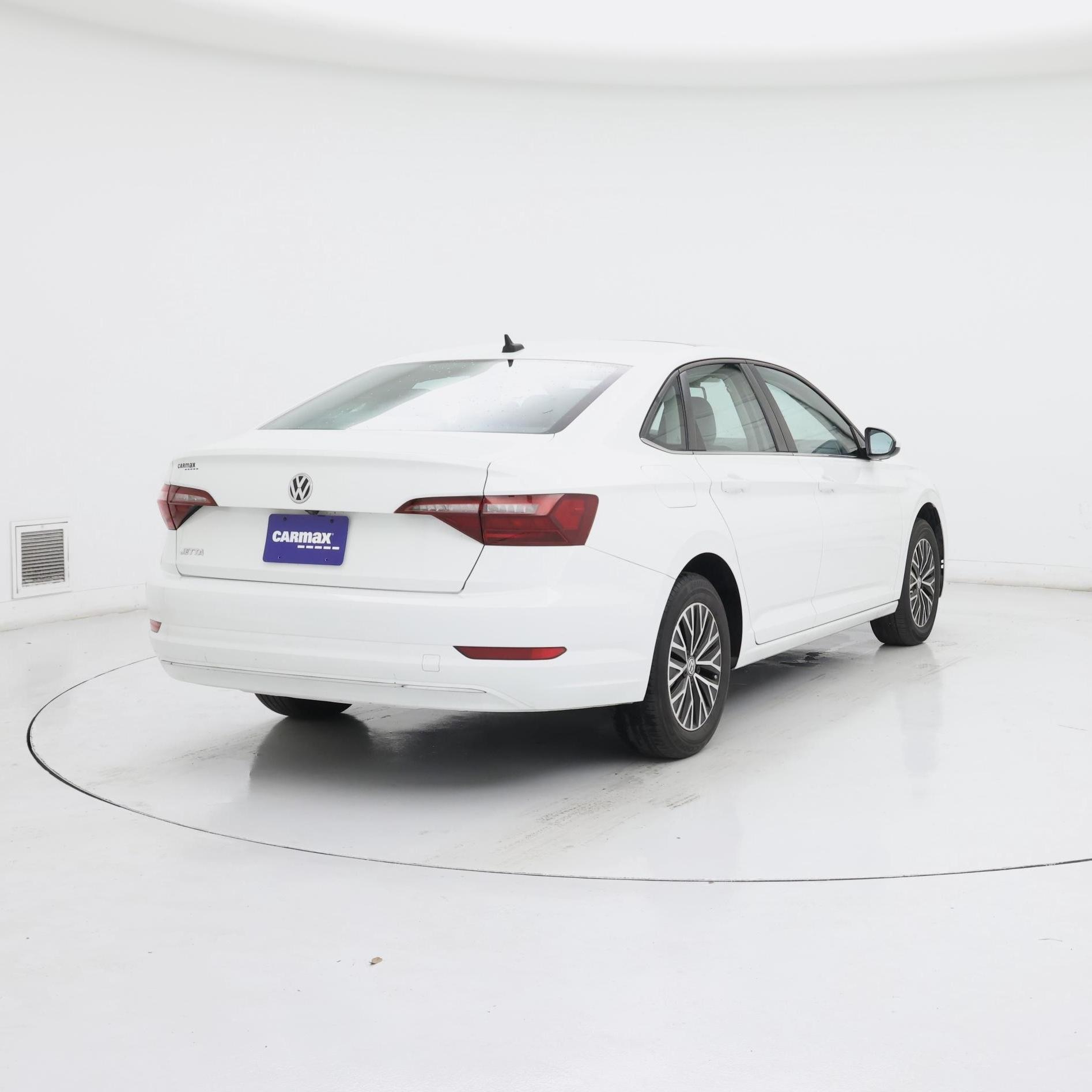 Thumbnail: 2021 Volkswagen Jetta - 8