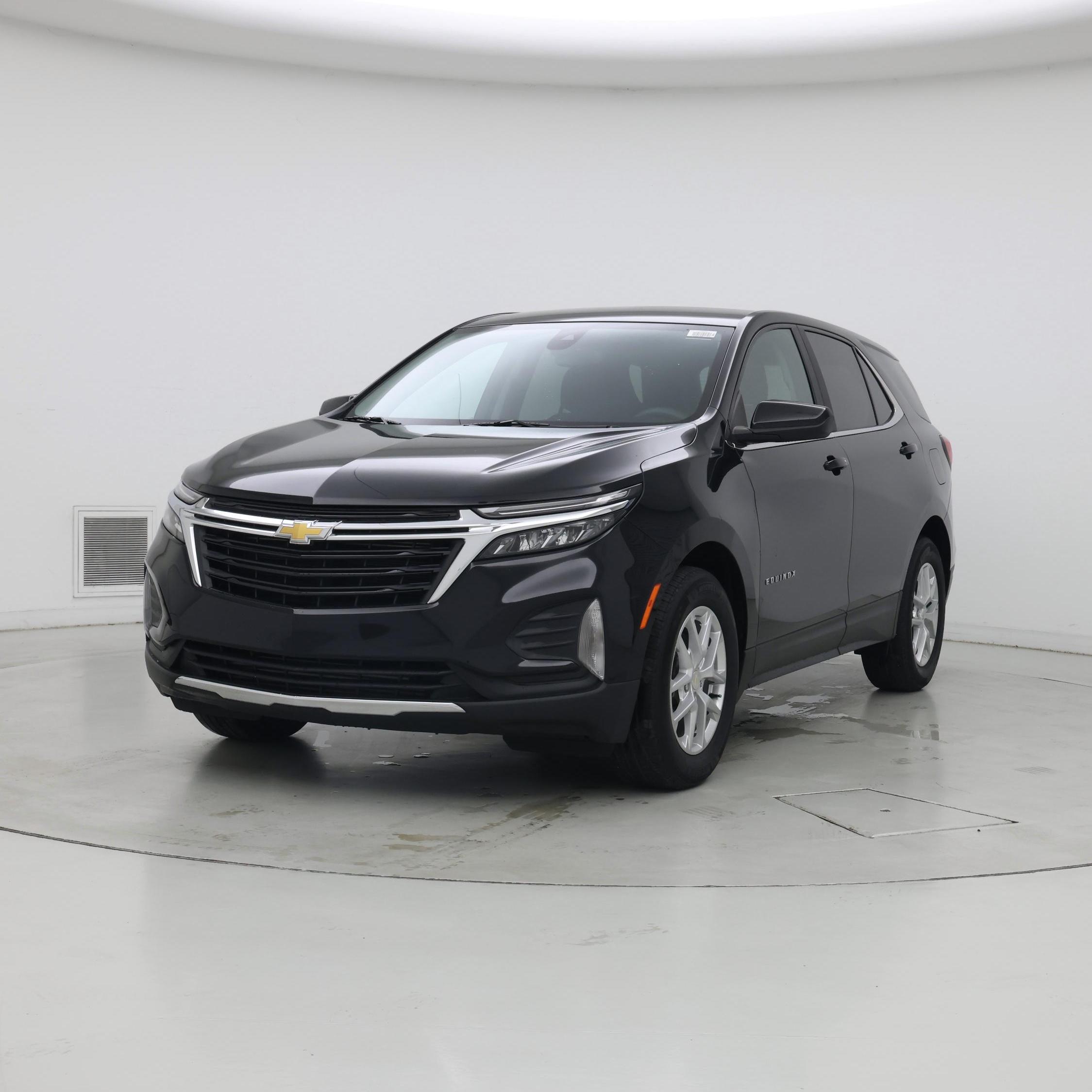 Thumbnail: 2022 Chevrolet Equinox - 4