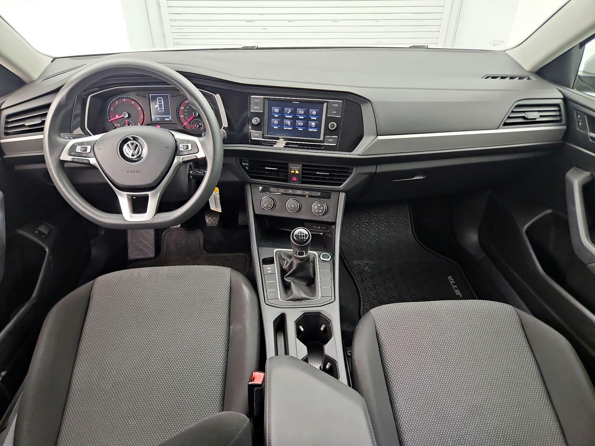 Thumbnail: 2021 Volkswagen Jetta - 9