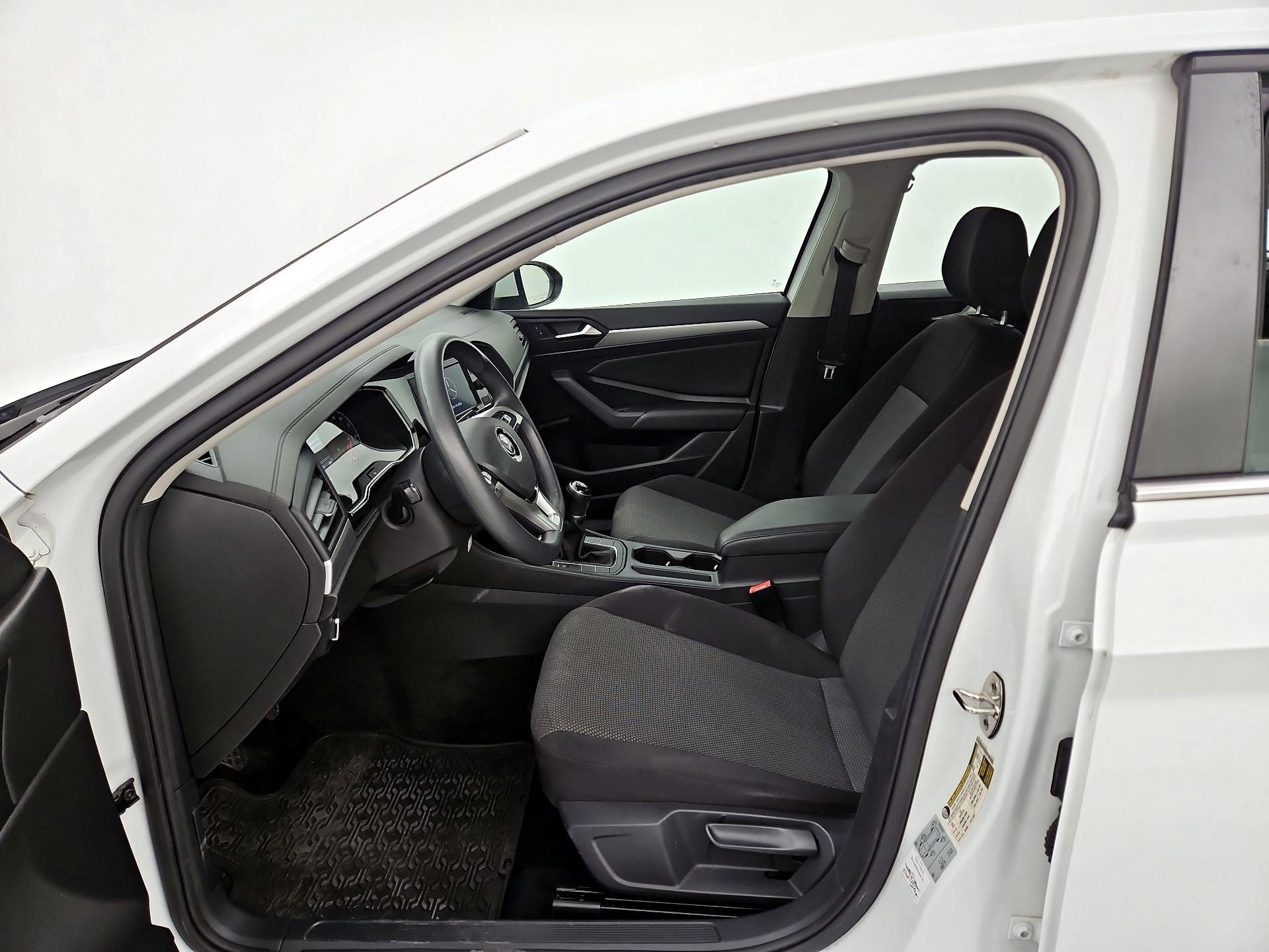 Thumbnail: 2021 Volkswagen Jetta - 11