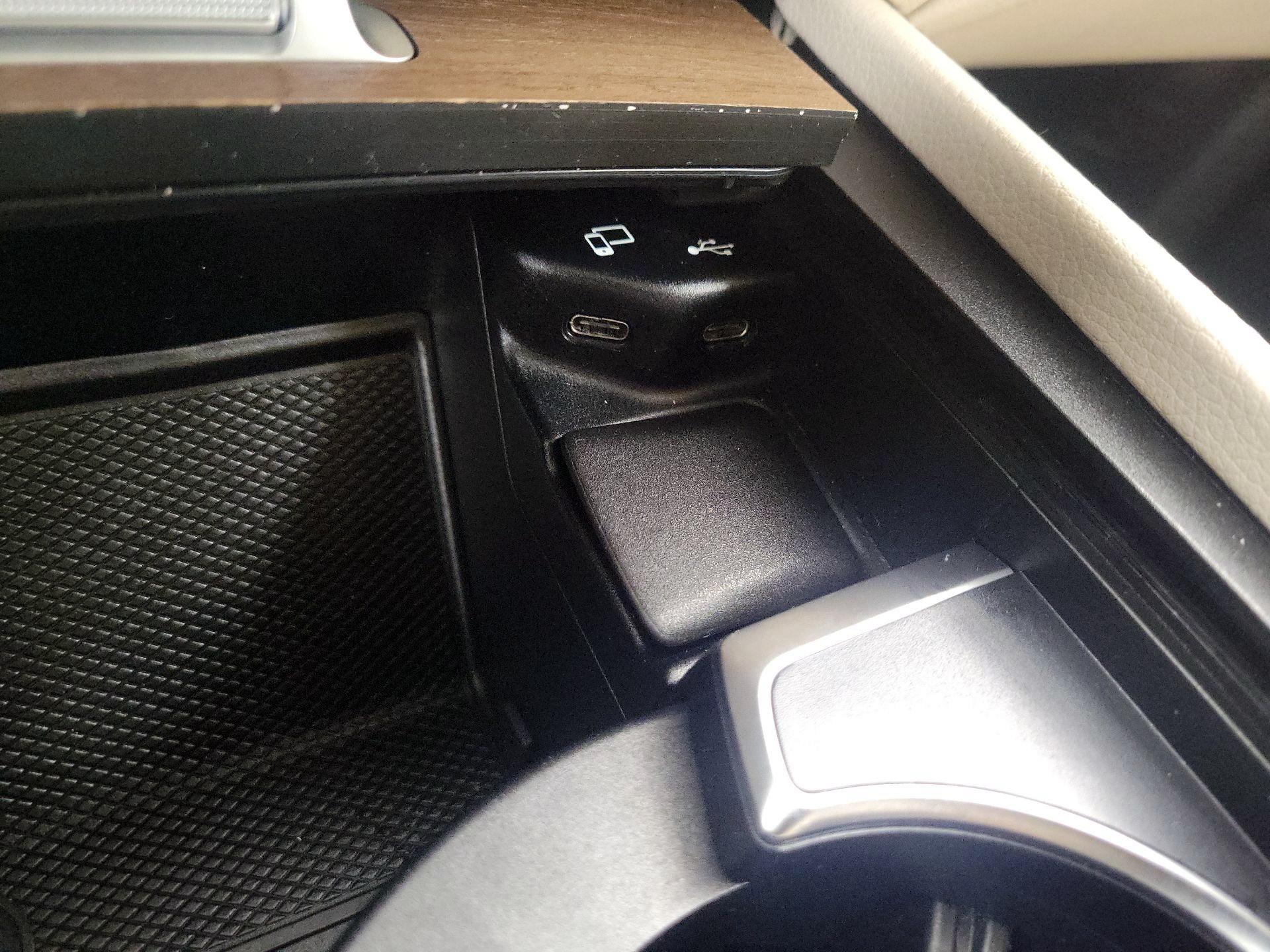 Thumbnail: 2022 Mercedes-Benz GLE - 19