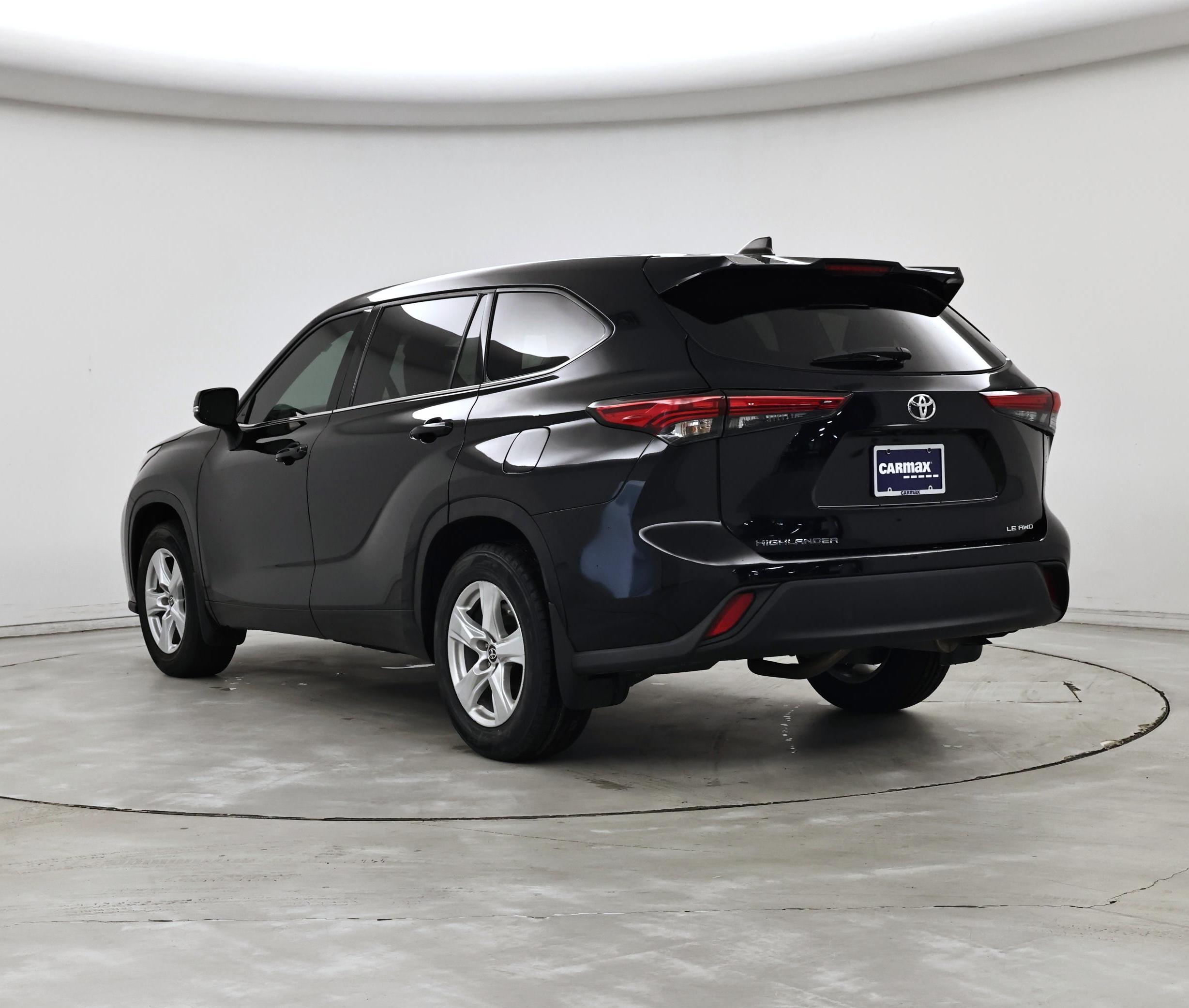 Thumbnail: 2022 Toyota Highlander - 2