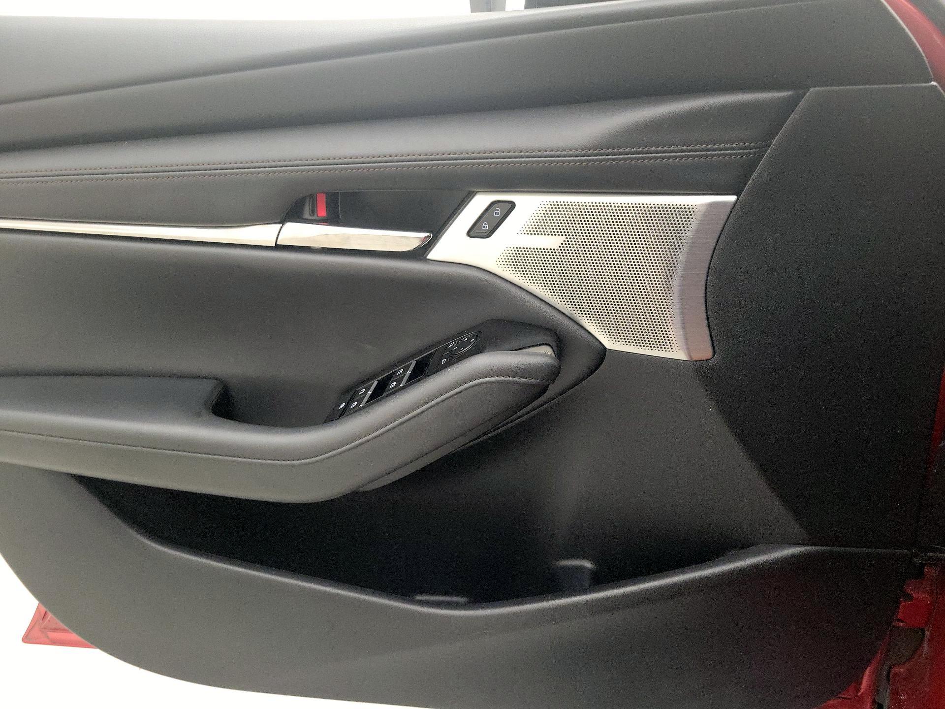 Thumbnail: 2022 Mazda Mazda3 - 12