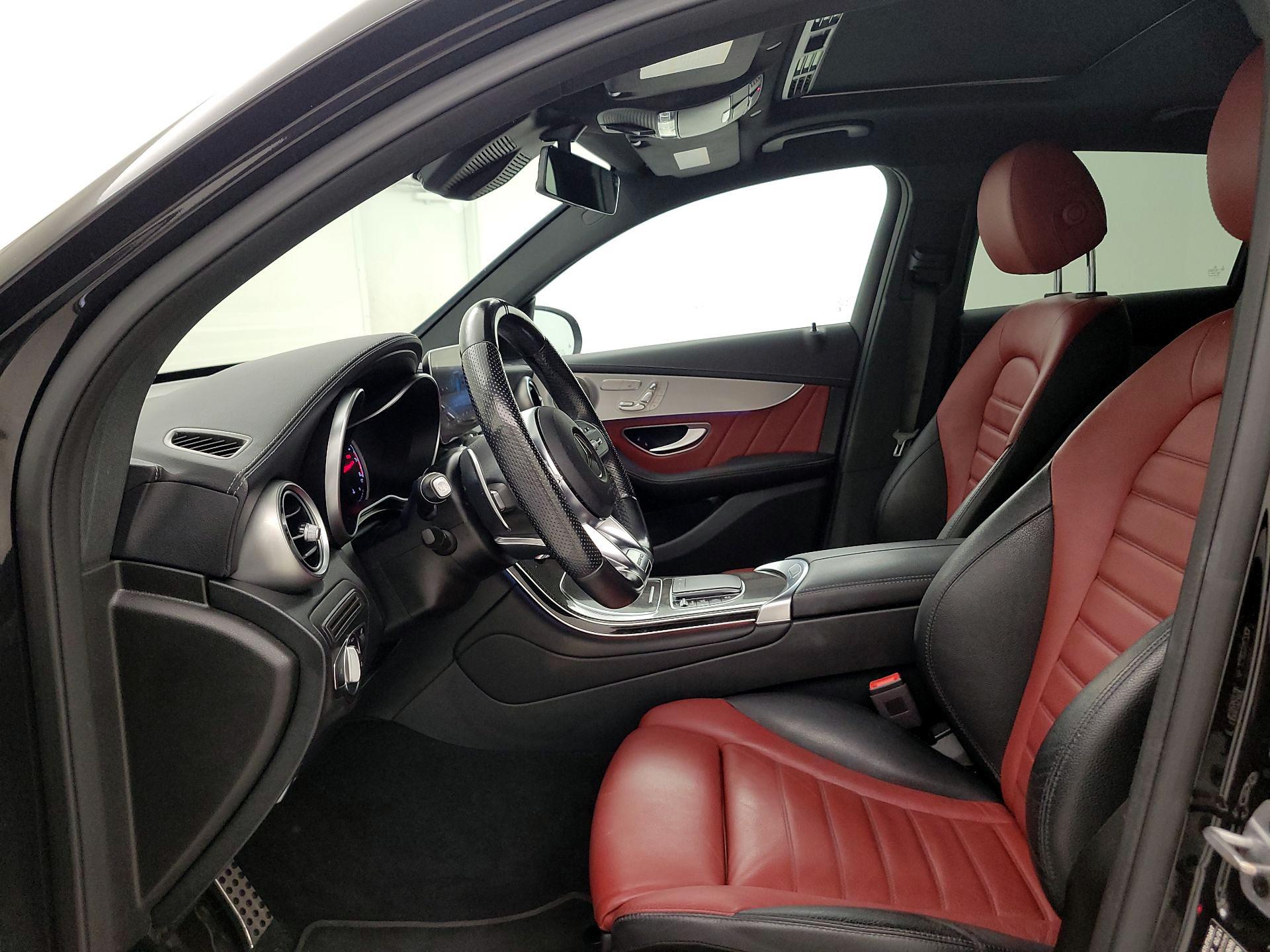 Thumbnail: 2021 Mercedes-Benz GLC - 9