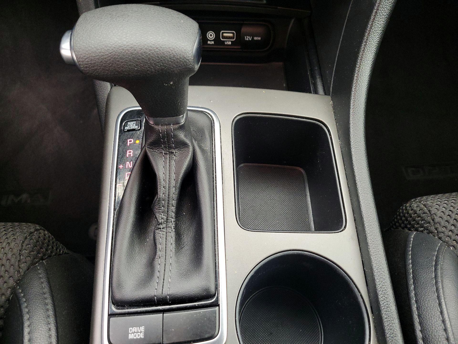 Thumbnail: 2020 Kia Optima - 17