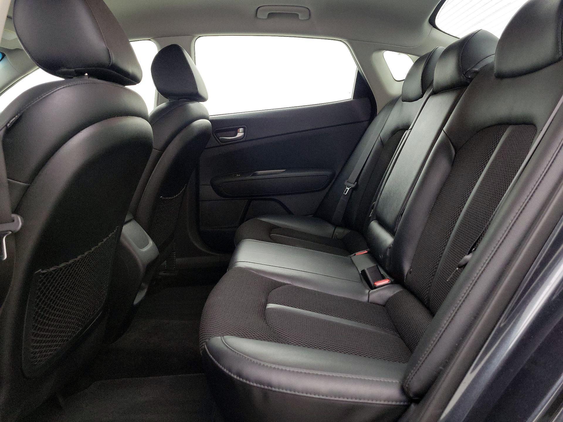 Thumbnail: 2020 Kia Optima - 19