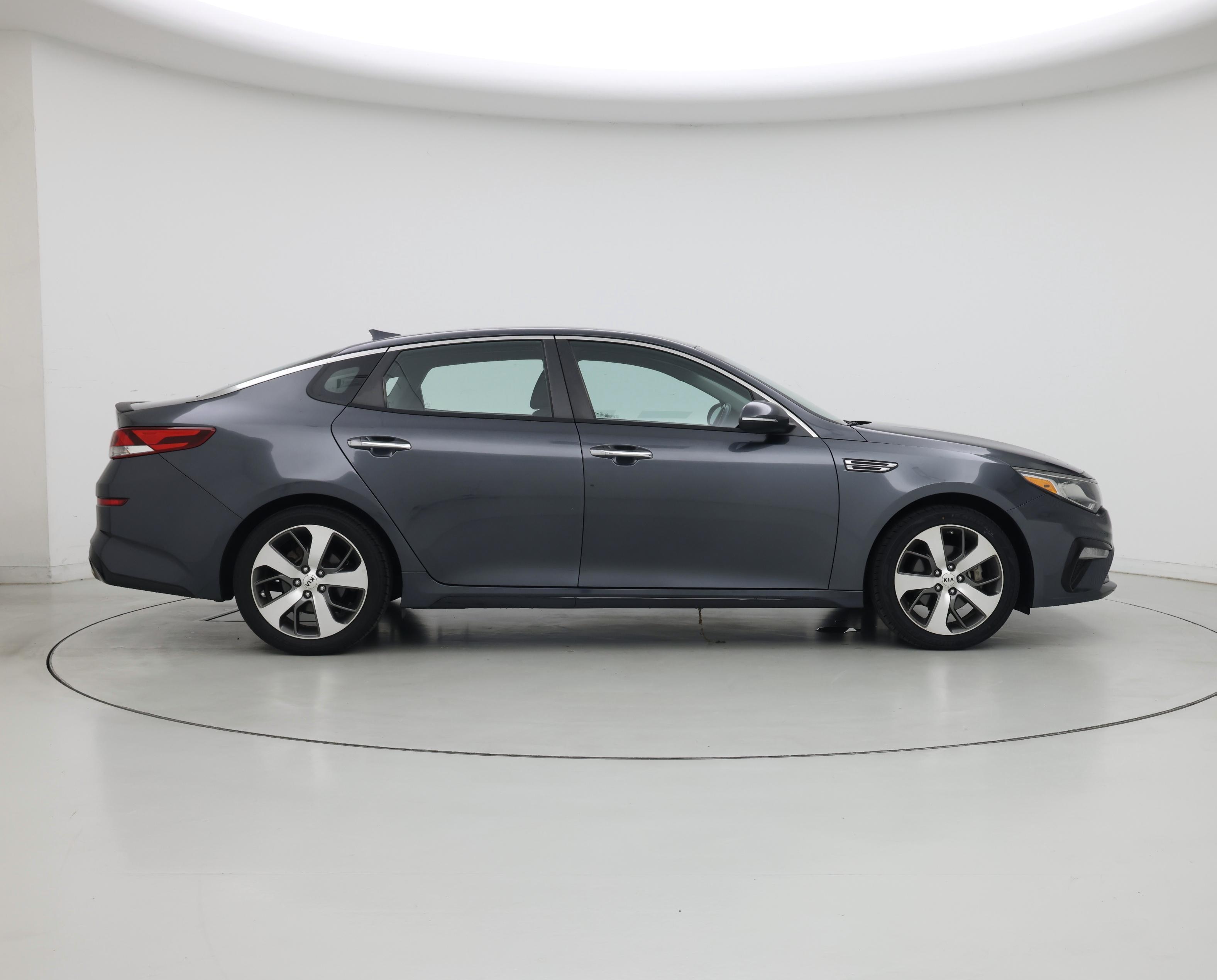 Thumbnail: 2020 Kia Optima - 7