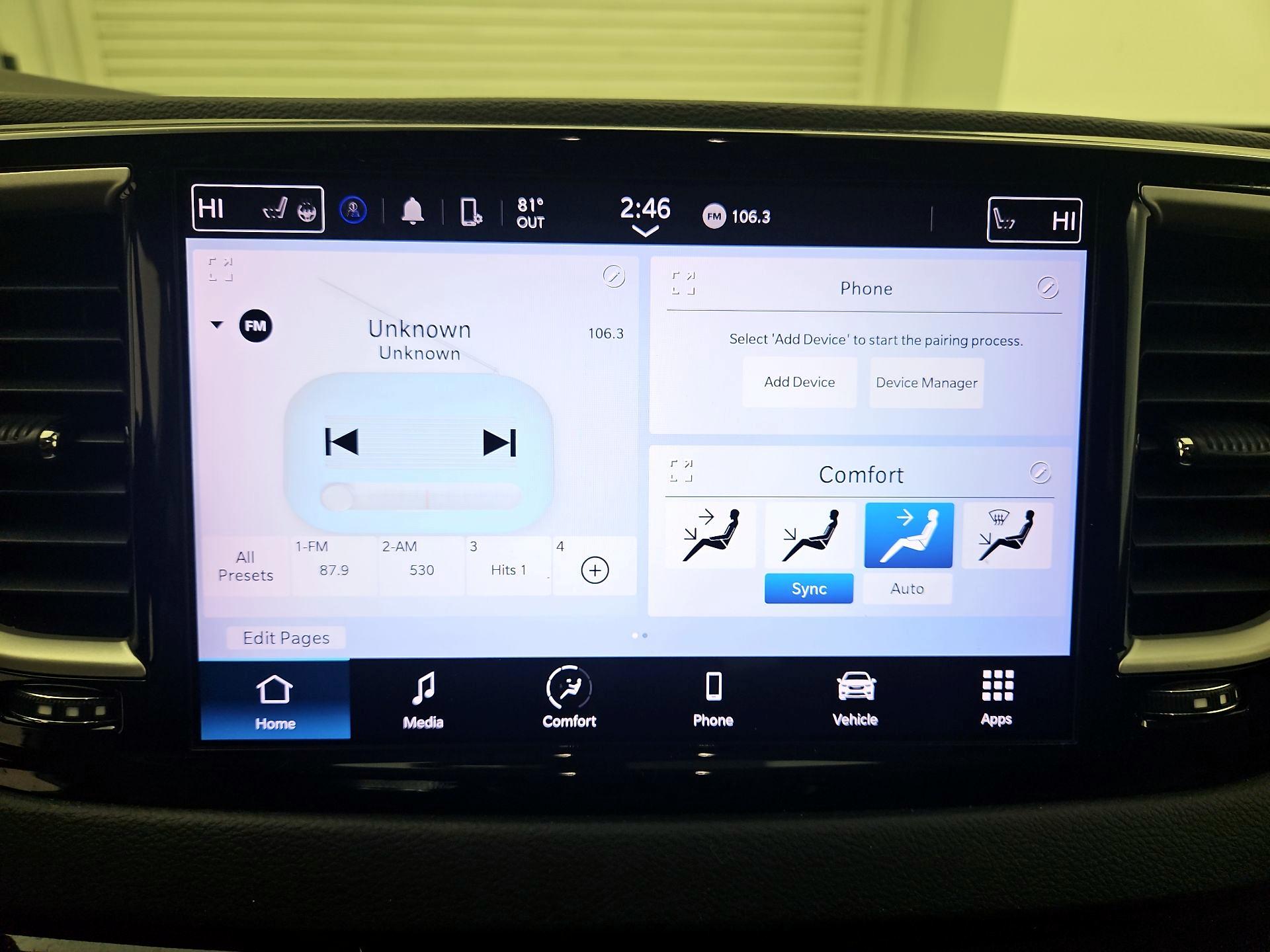 Thumbnail: 2023 Chrysler Pacifica - 15