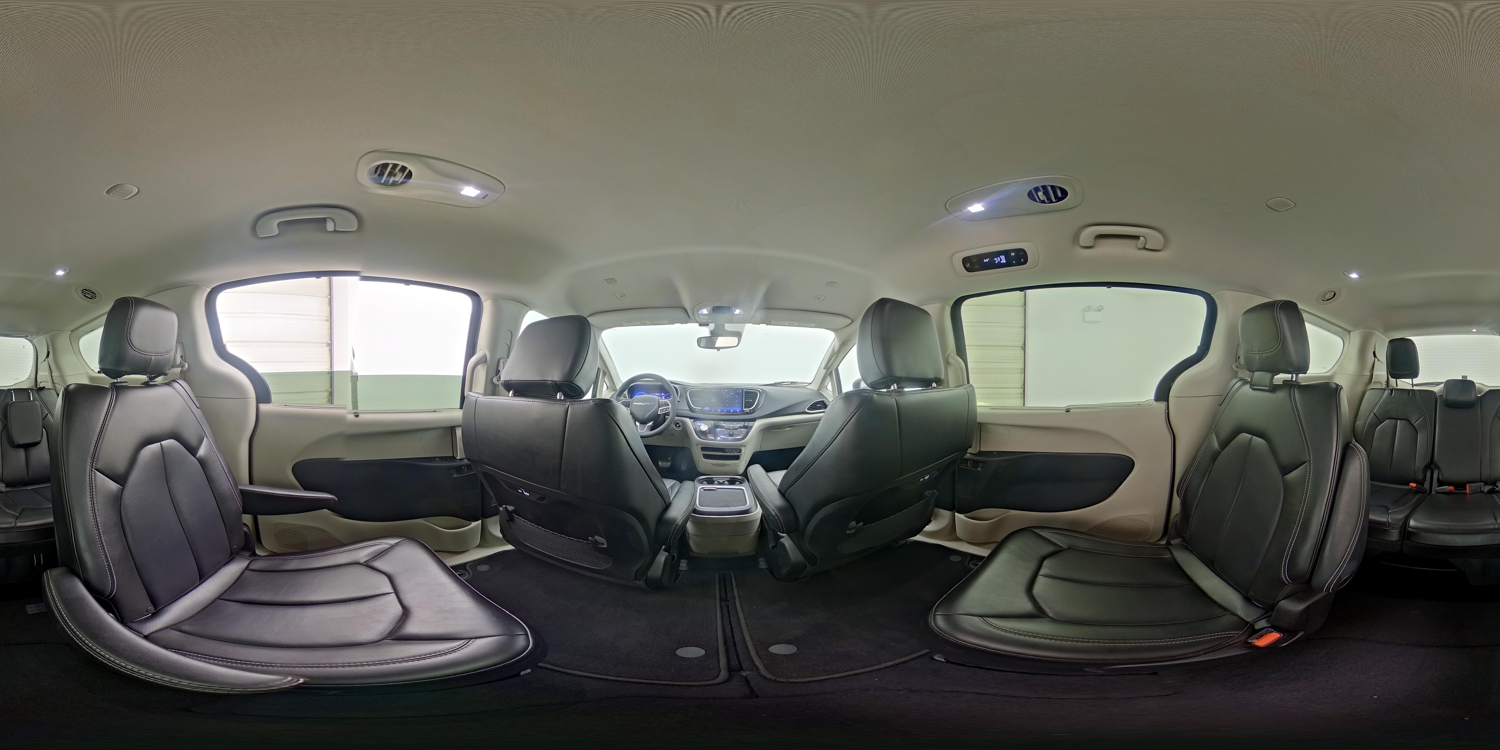 2023 Chrysler Pacifica Touring L - Photo 26