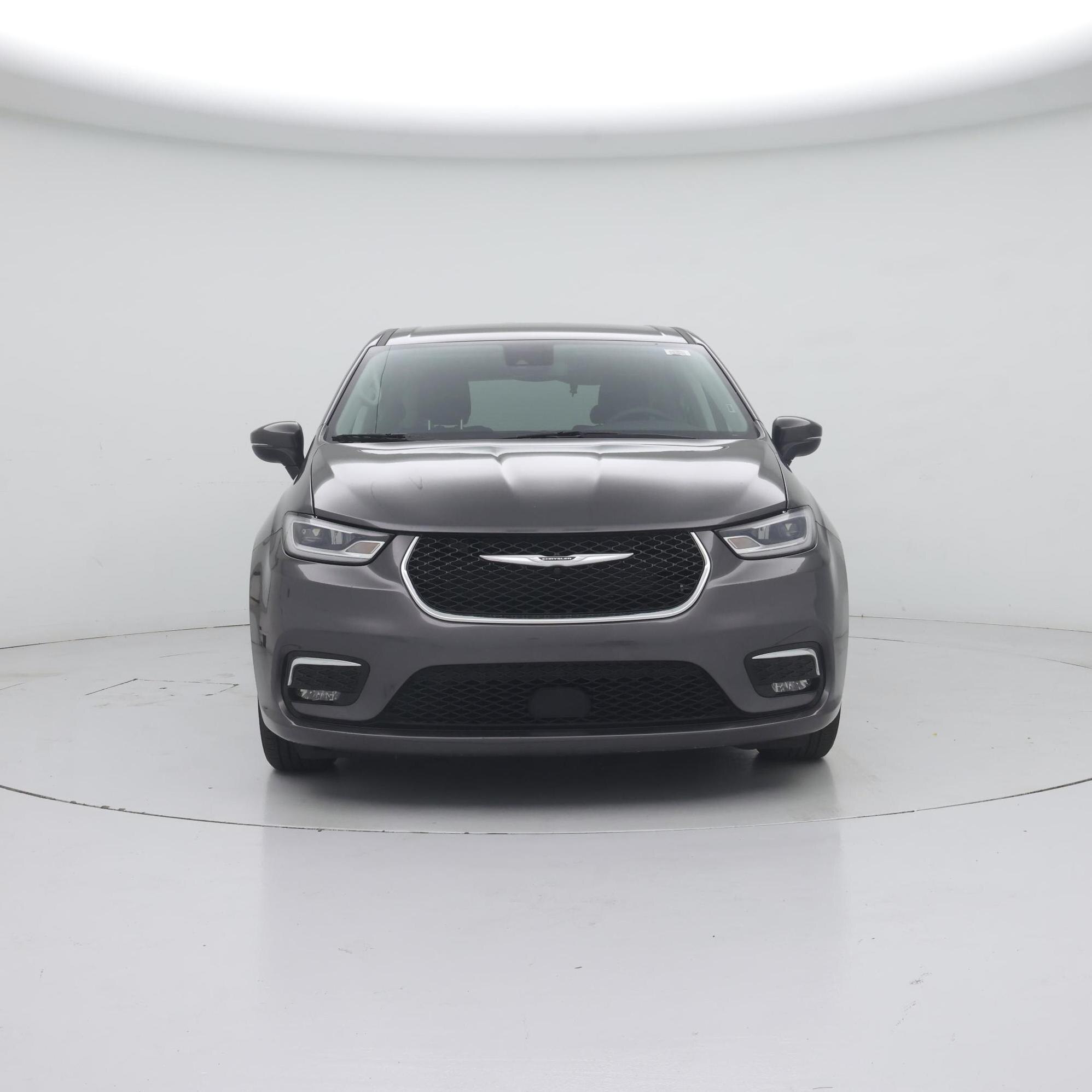 Thumbnail: 2023 Chrysler Pacifica - 5