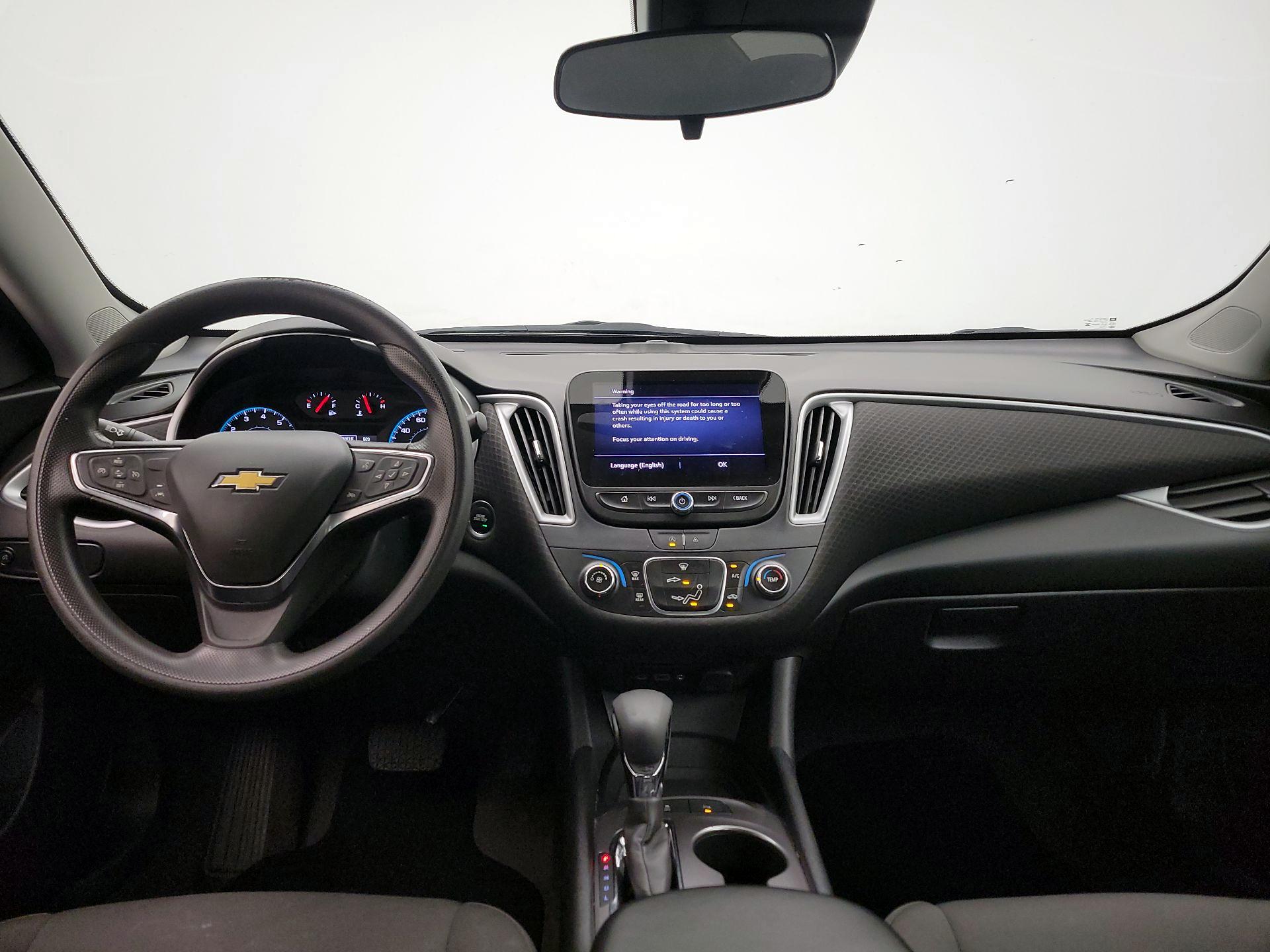 Thumbnail: 2024 Chevrolet Malibu - 9