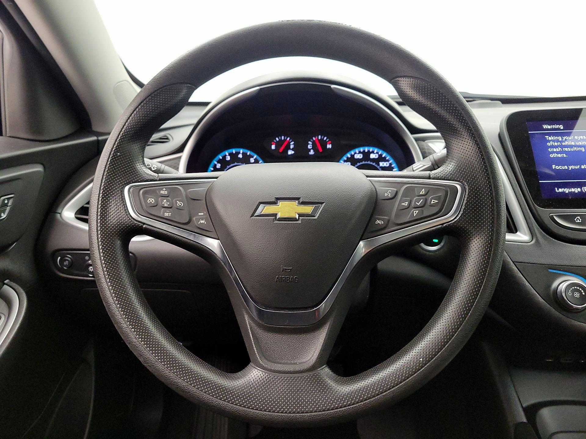 Thumbnail: 2024 Chevrolet Malibu - 10