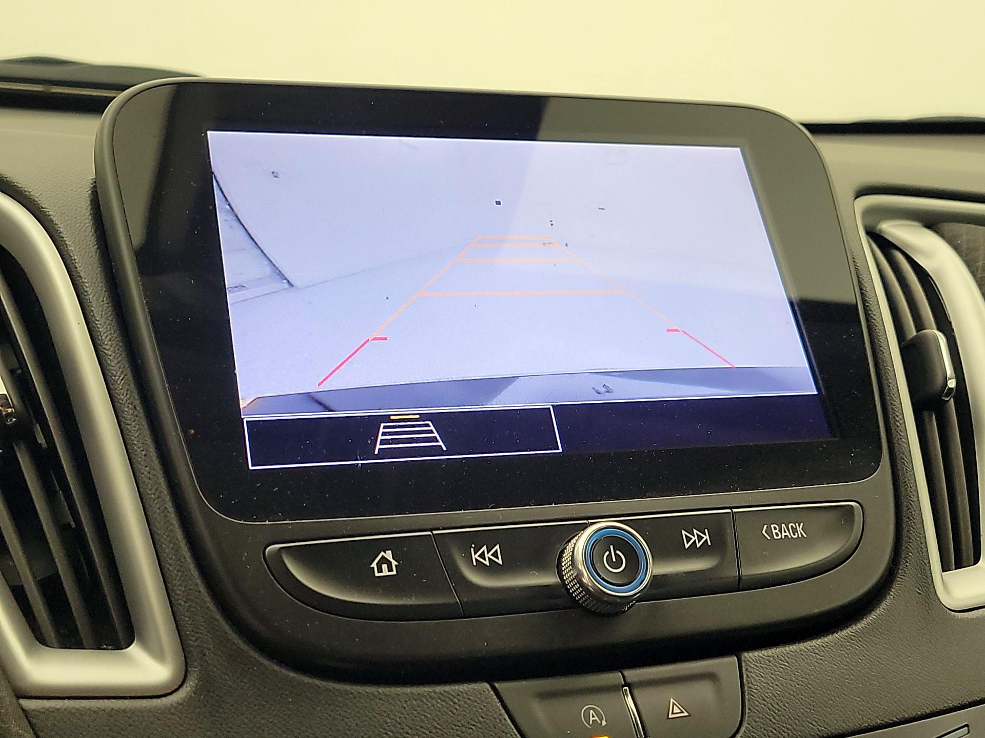 Thumbnail: 2024 Chevrolet Malibu - 14