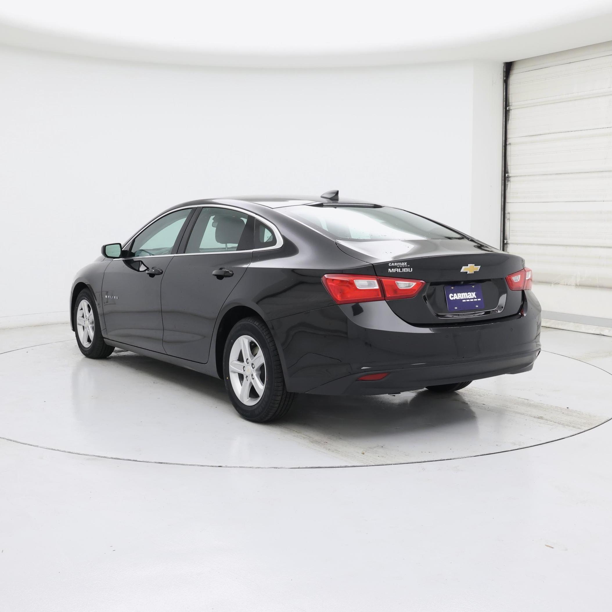 Thumbnail: 2024 Chevrolet Malibu - 2