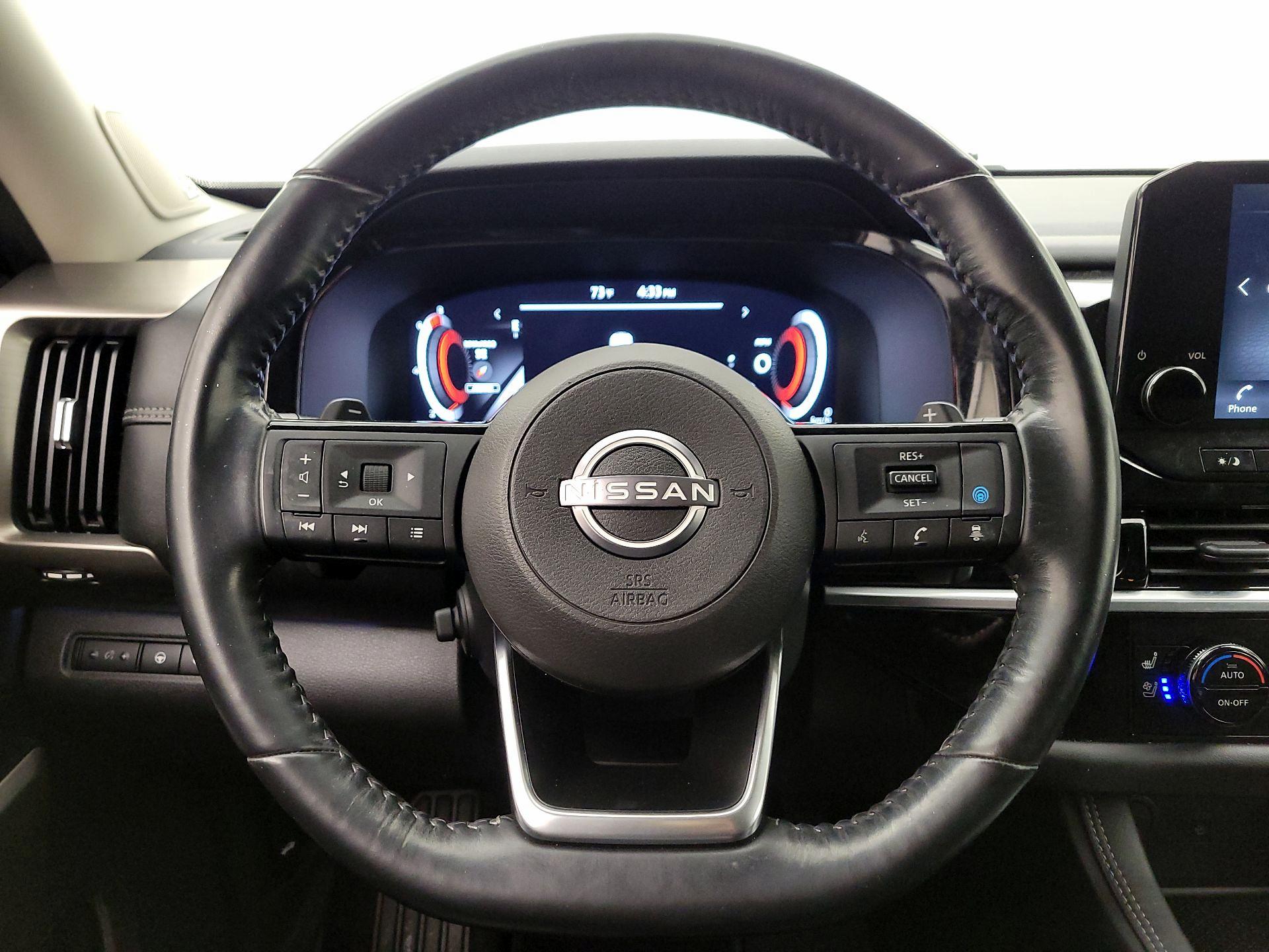 Thumbnail: 2022 Nissan Pathfinder - 10