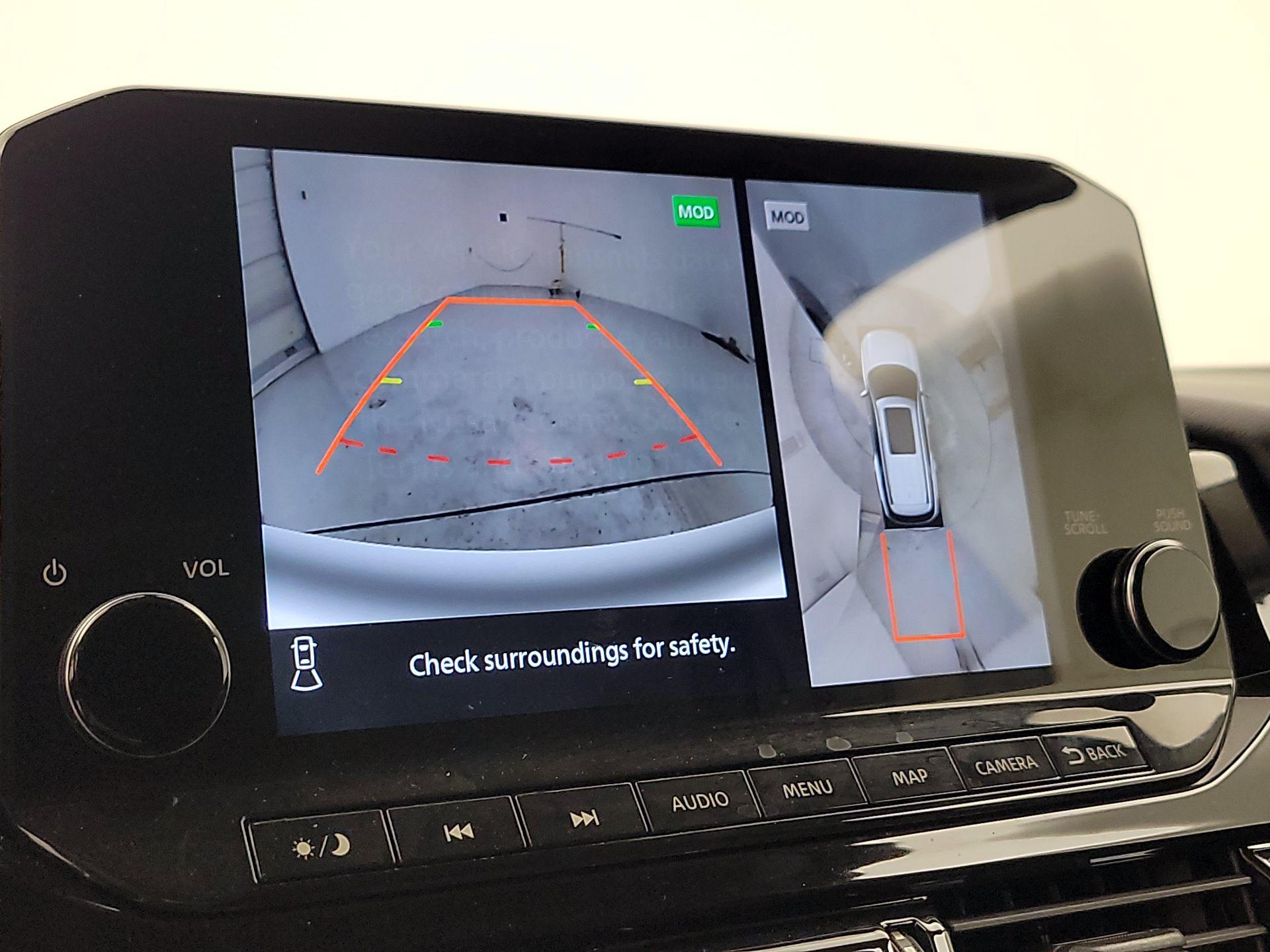 Thumbnail: 2022 Nissan Pathfinder - 14