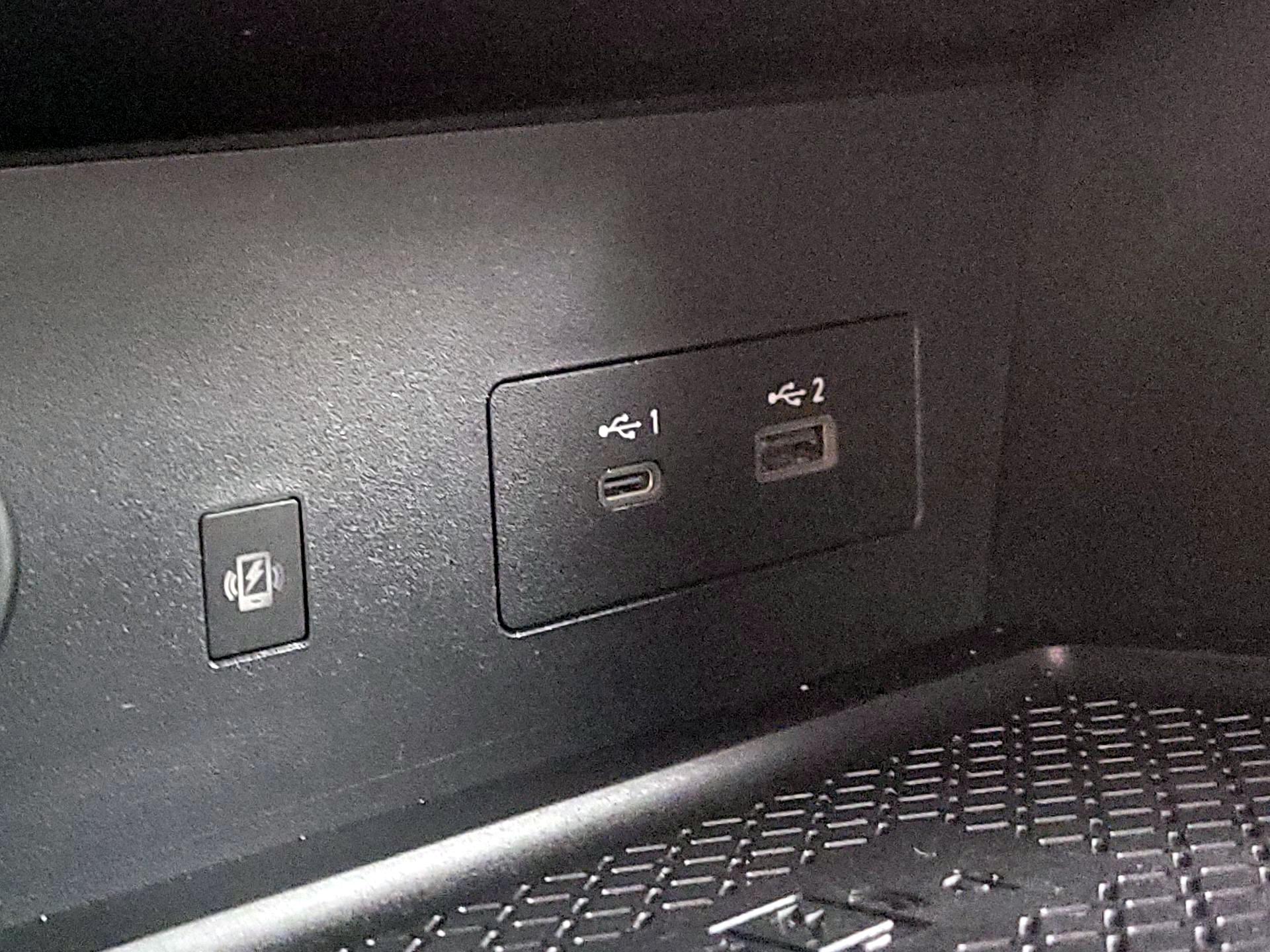 Thumbnail: 2022 Nissan Pathfinder - 18