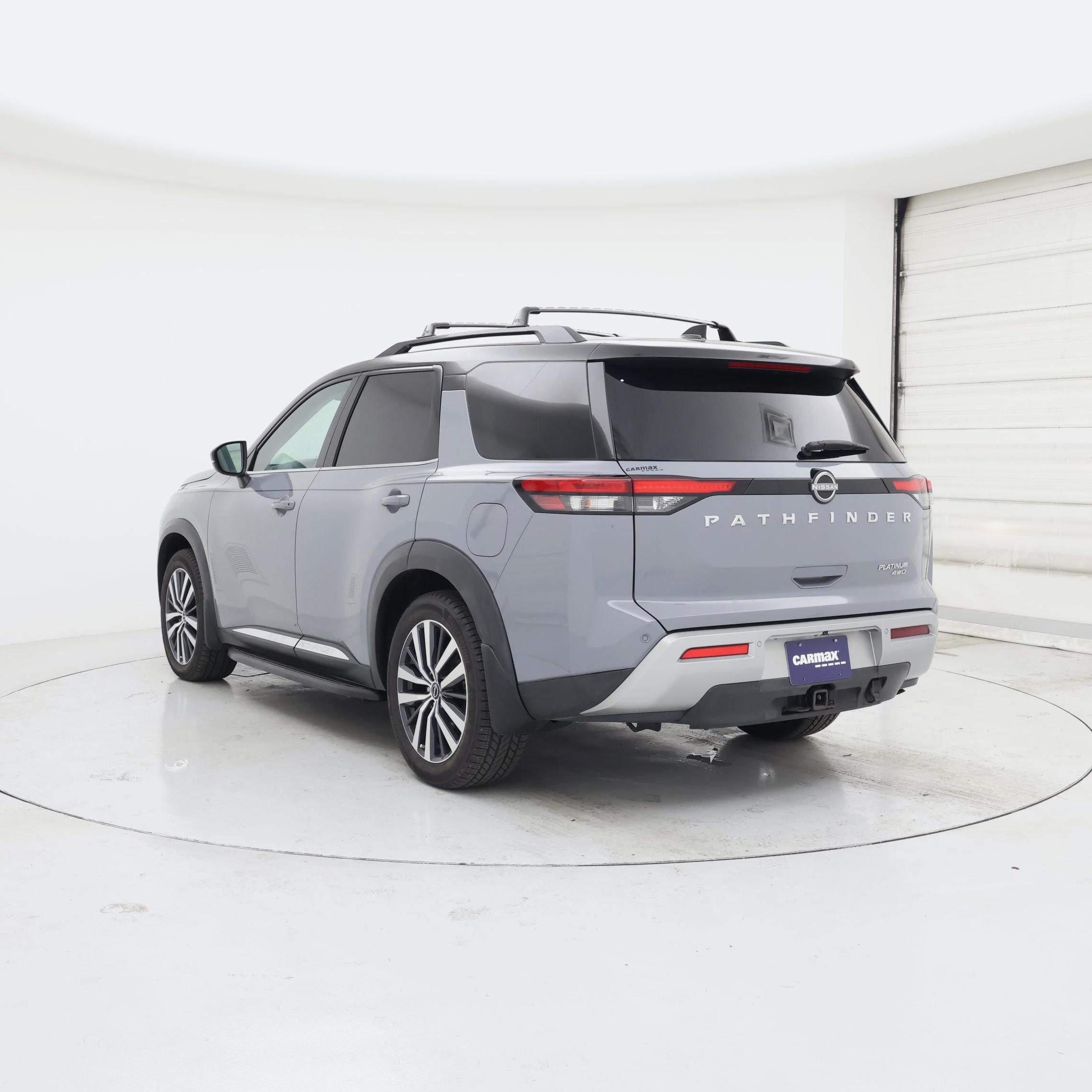 Thumbnail: 2022 Nissan Pathfinder - 2