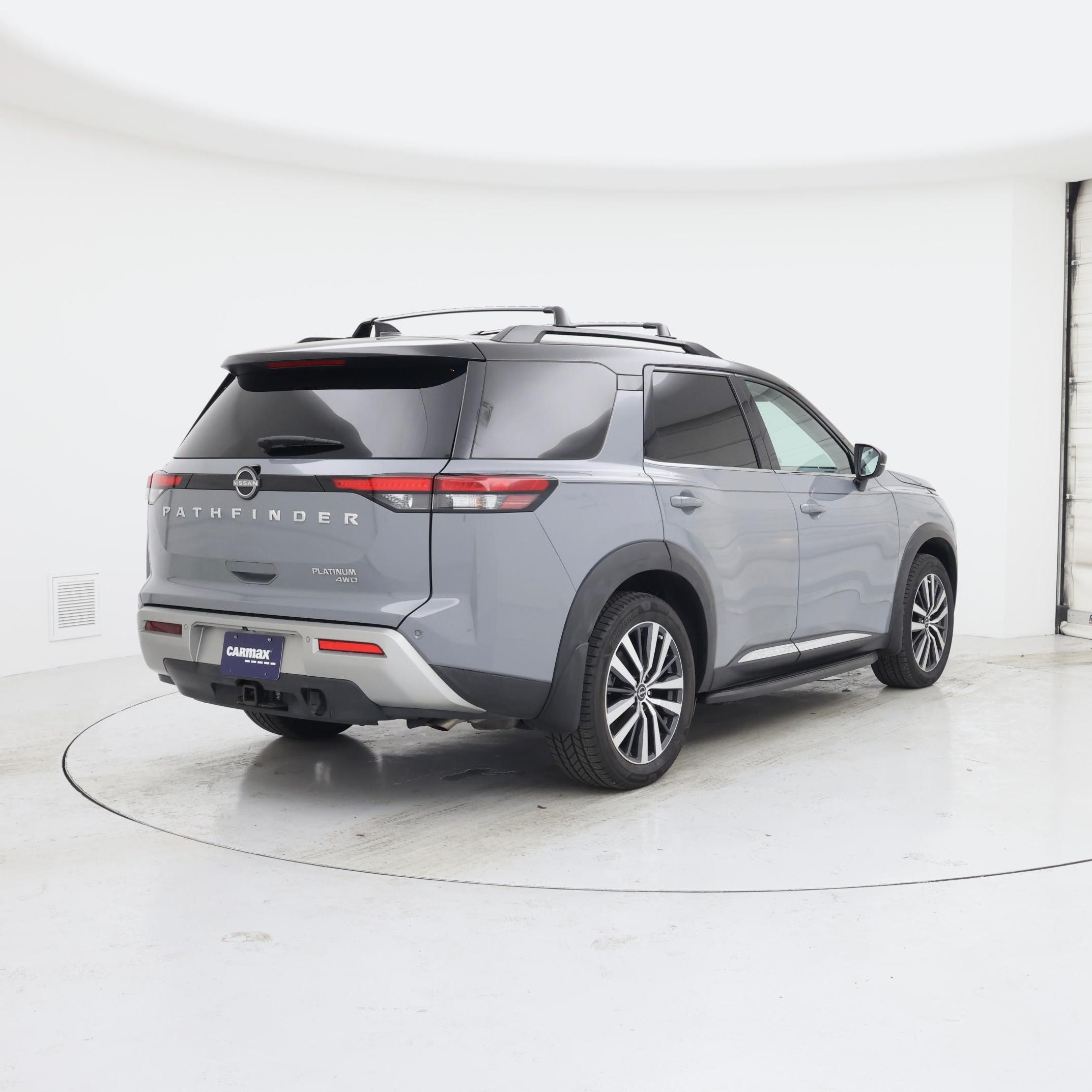 Thumbnail: 2022 Nissan Pathfinder - 8