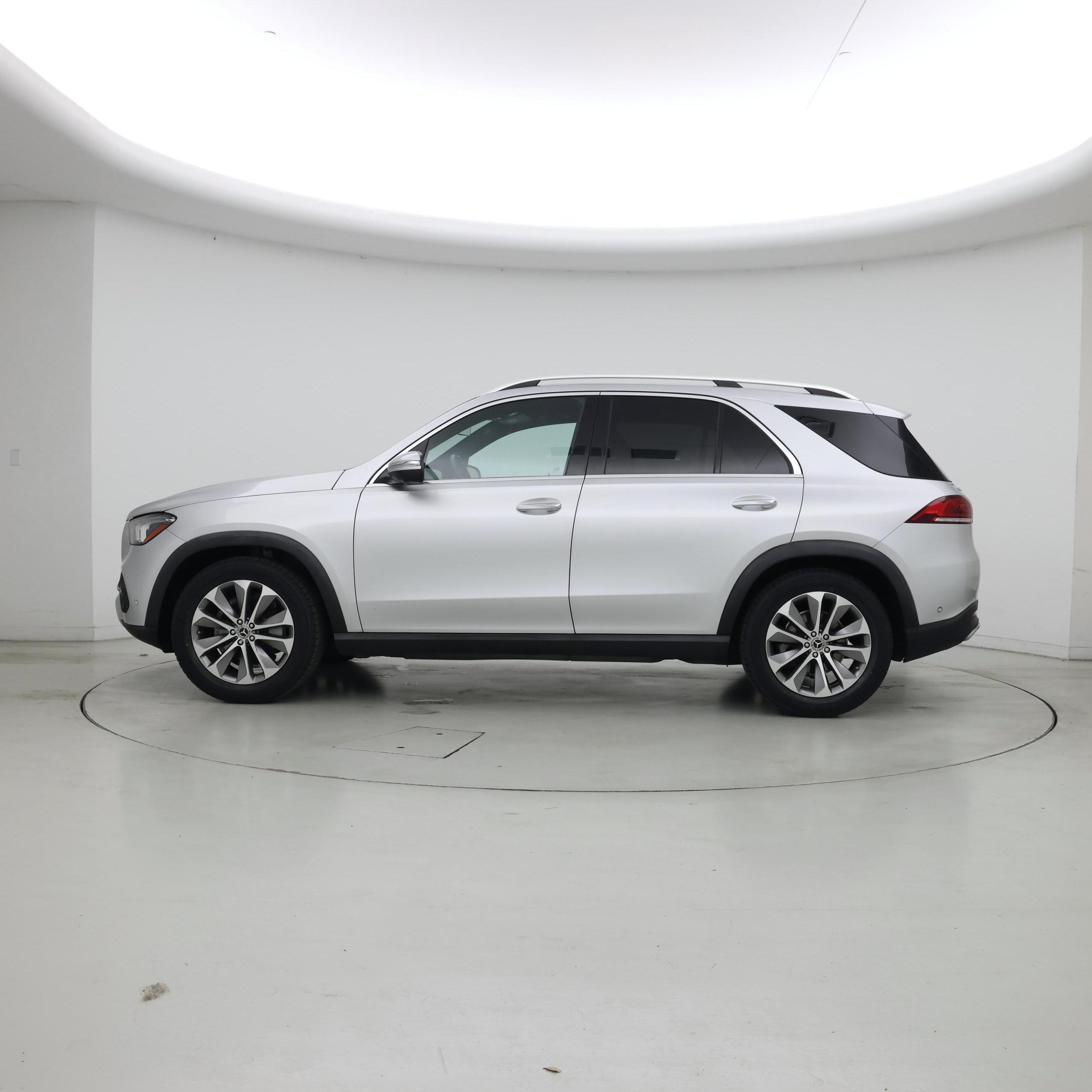 Thumbnail: 2020 Mercedes-Benz GLE - 3