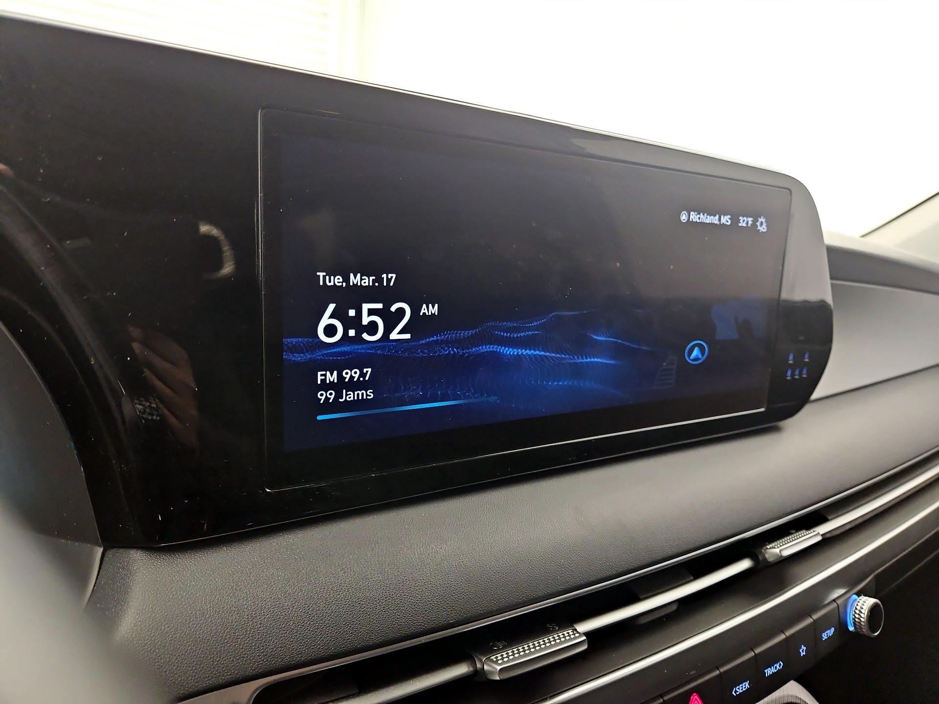 Thumbnail: 2025 Hyundai Palisade - 16