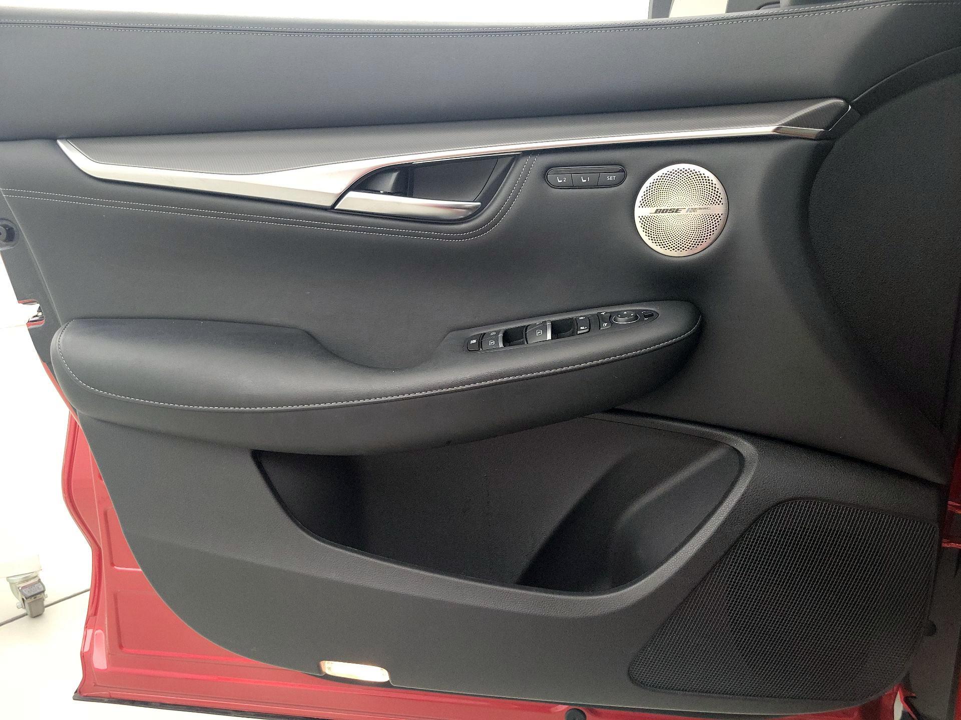 Thumbnail: 2023 INFINITI QX55 - 12